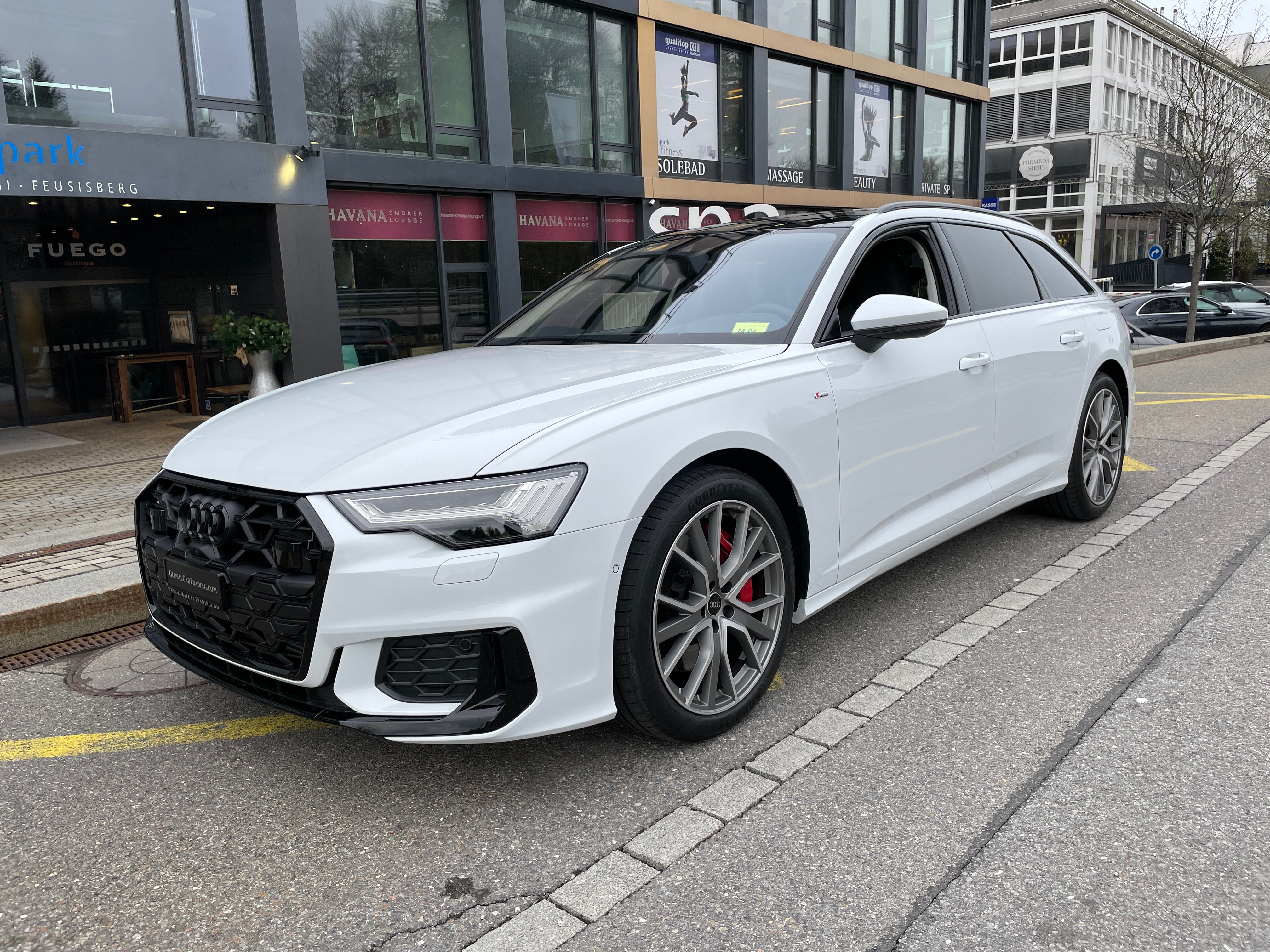 AUDI A6 Avant 55 TFSIe Sport quattro S-tronic