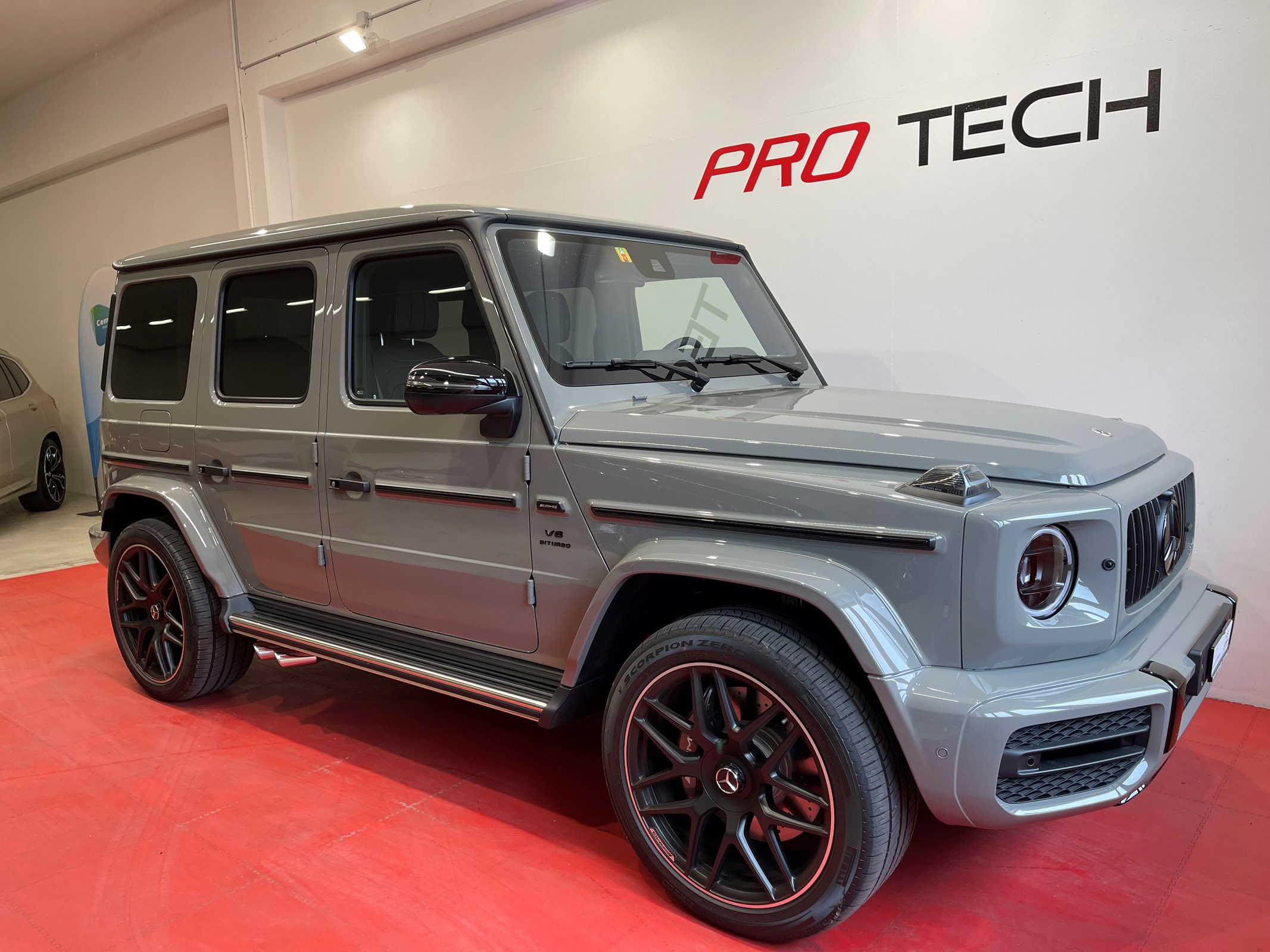 MERCEDES-BENZ G 63 AMG Speedshift Plus G-Tronic