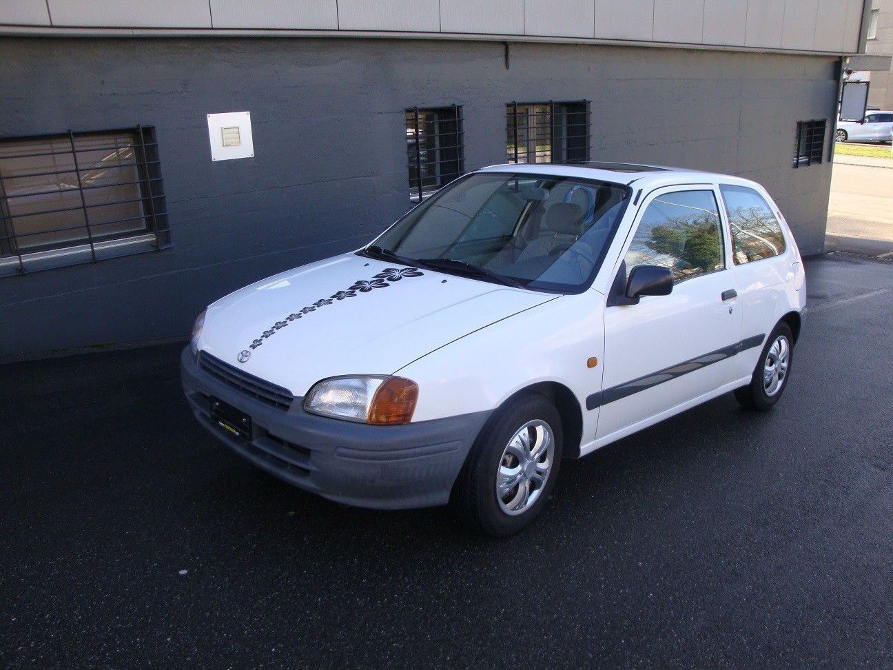 TOYOTA Starlet 1.3