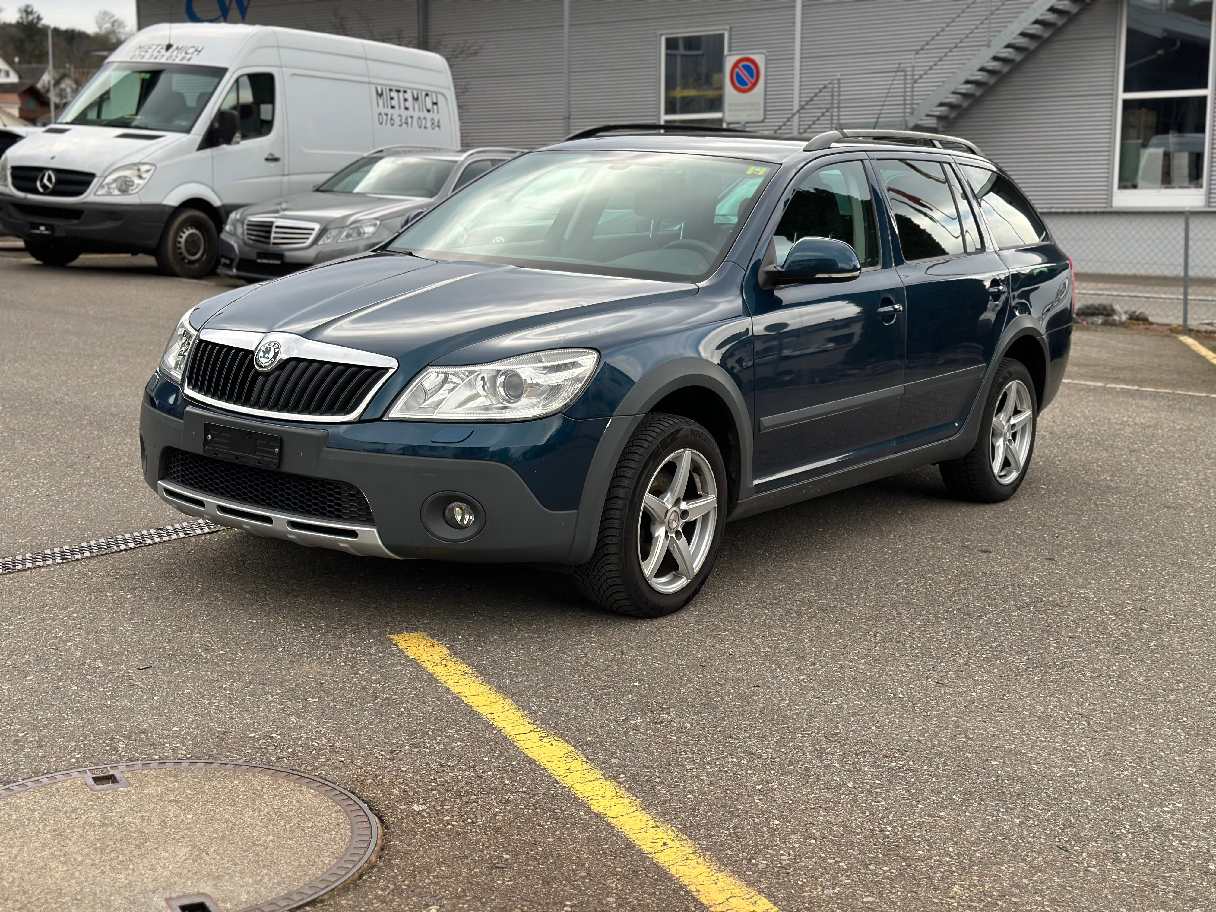 SKODA Octavia Combi 1.8 TSI Scout 4x4