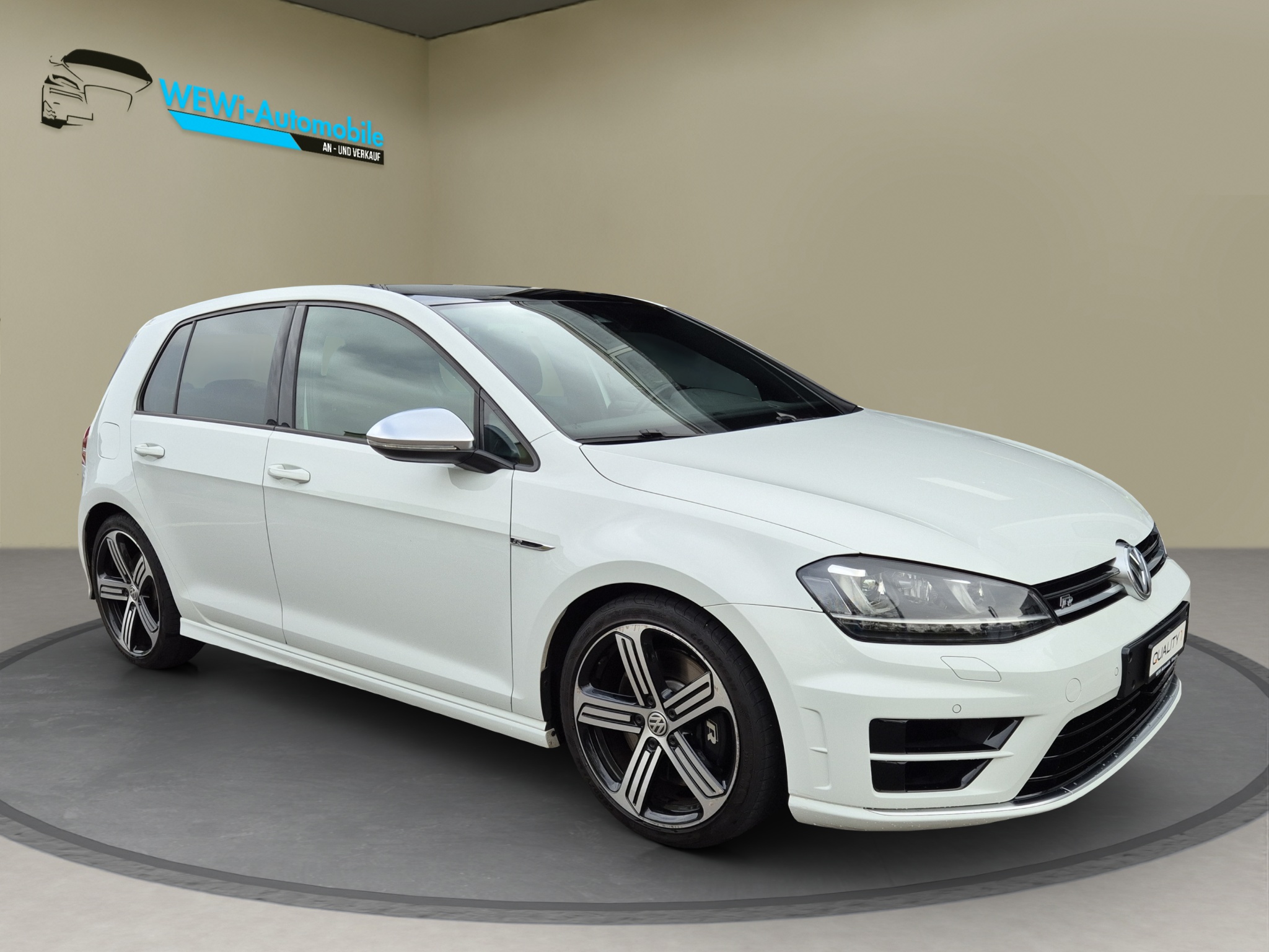 VW Golf 2.0 TSI R 4Motion