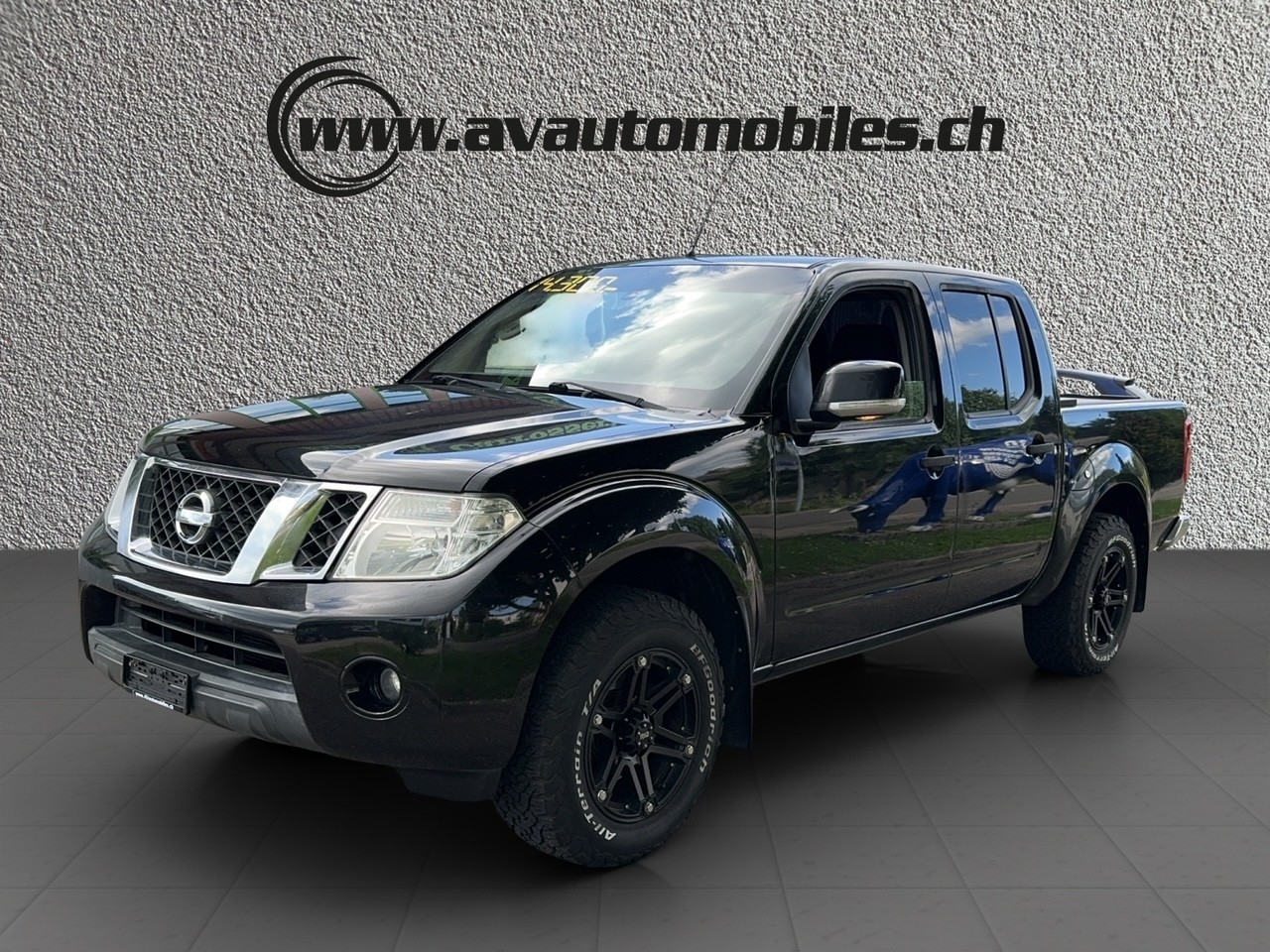 NISSAN Navara Double Cab LE 2.5 dCi 4WD LB