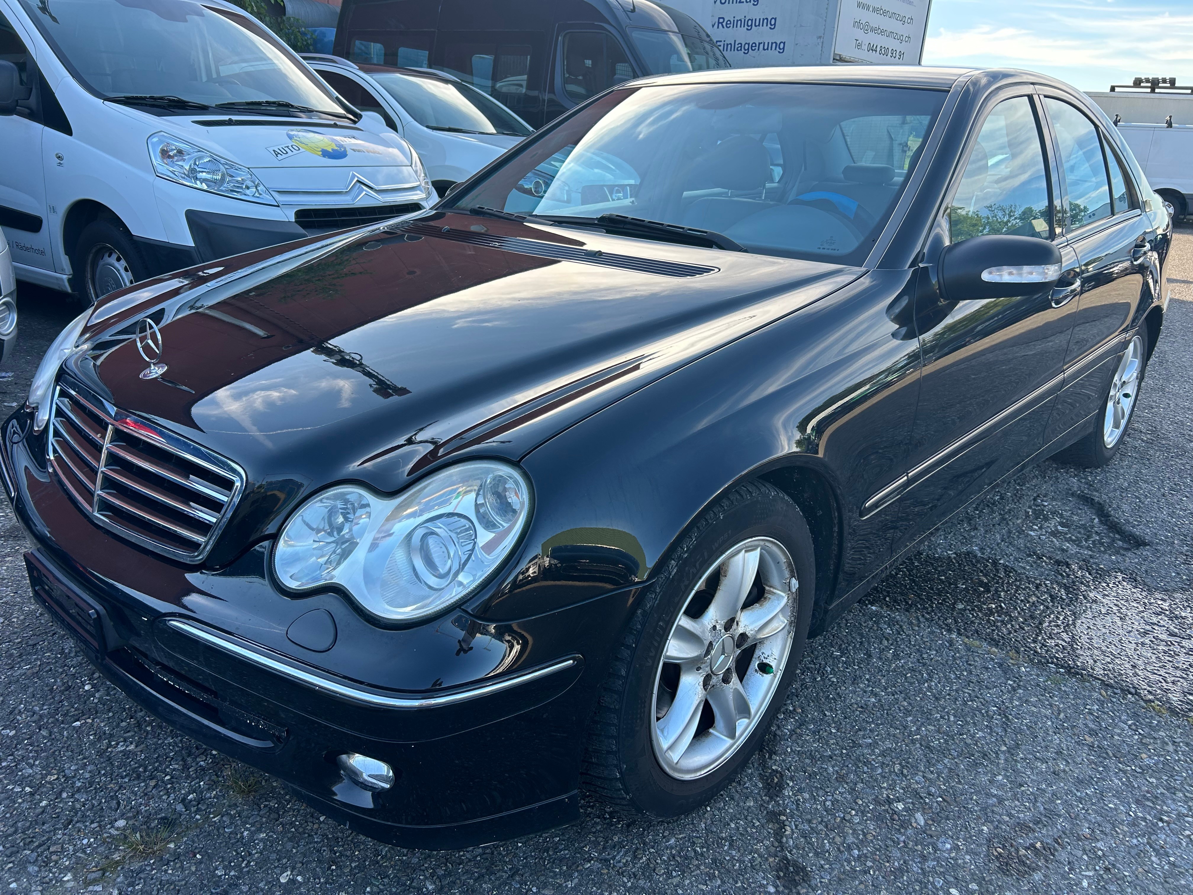 MERCEDES-BENZ C 240 Avantgarde