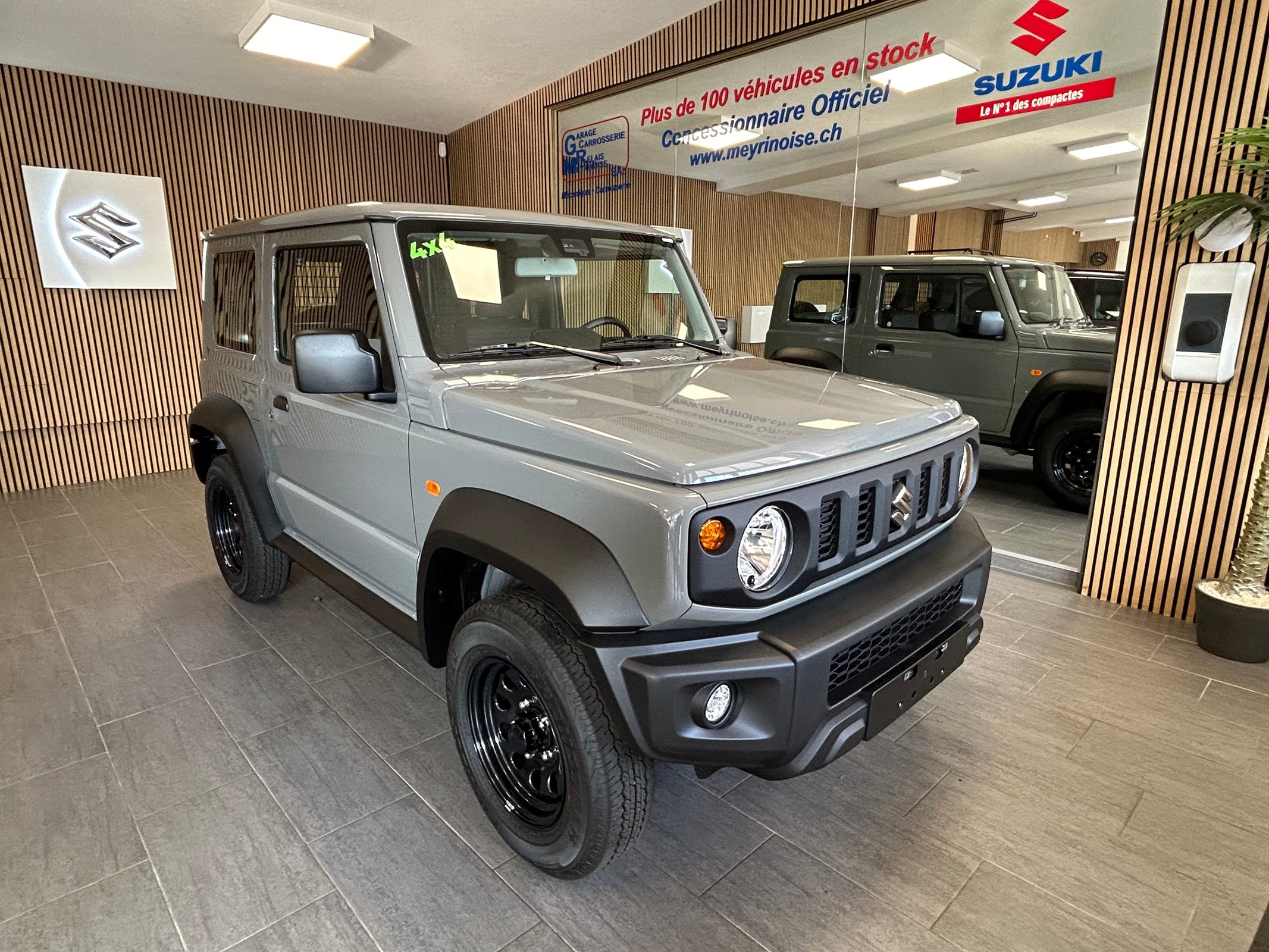 SUZUKI Jimny Country 1.5 Compact+