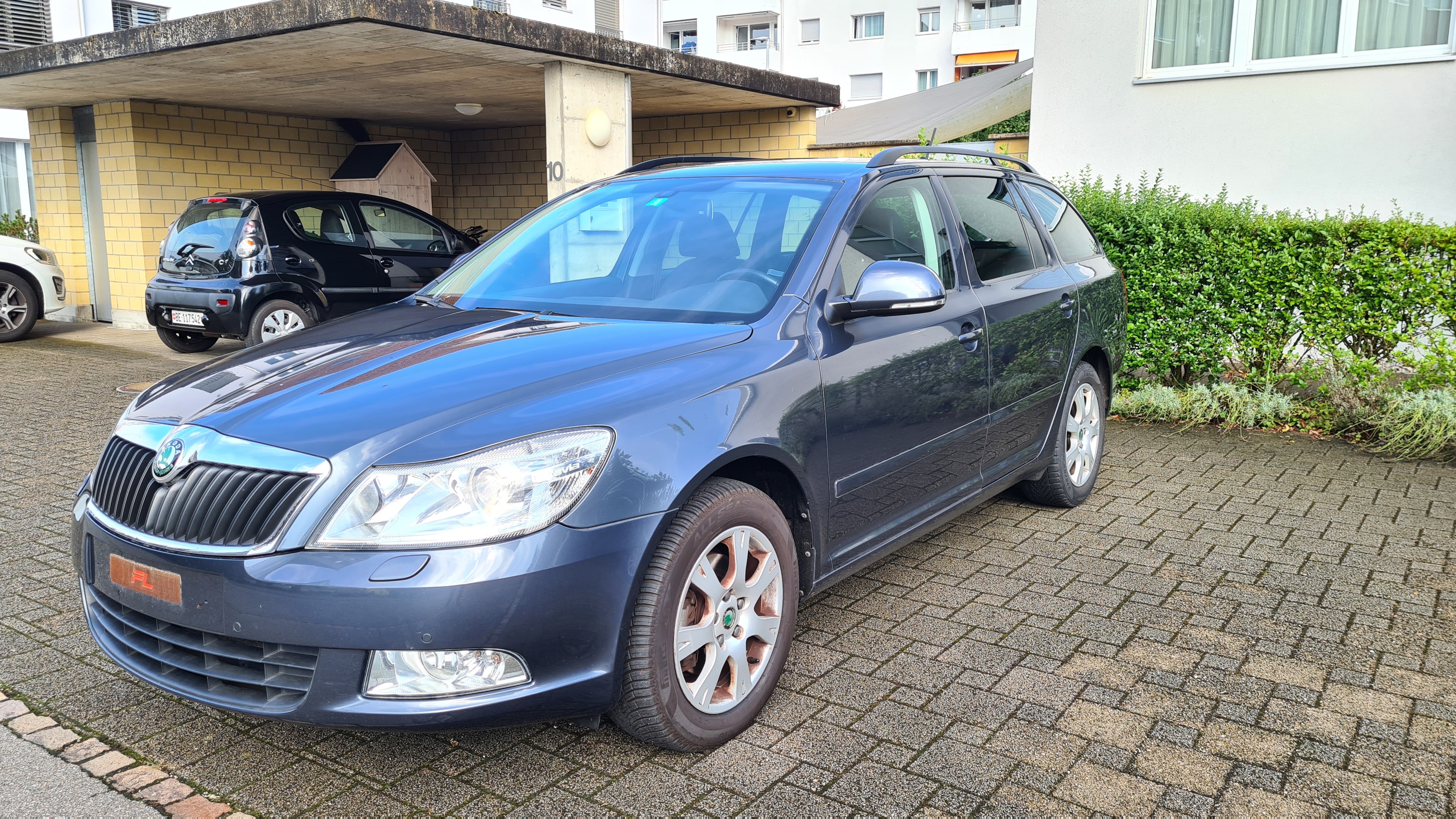 SKODA Octavia Combi 1.8 TSI Laurin & Klement DSG