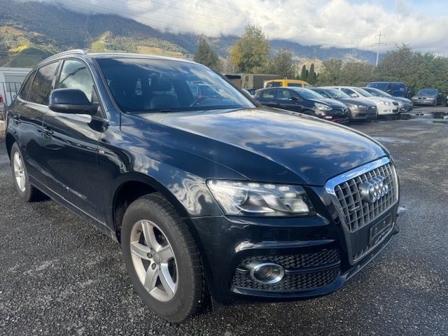 AUDI Q5 2.0 TFSI quattro S-tronic