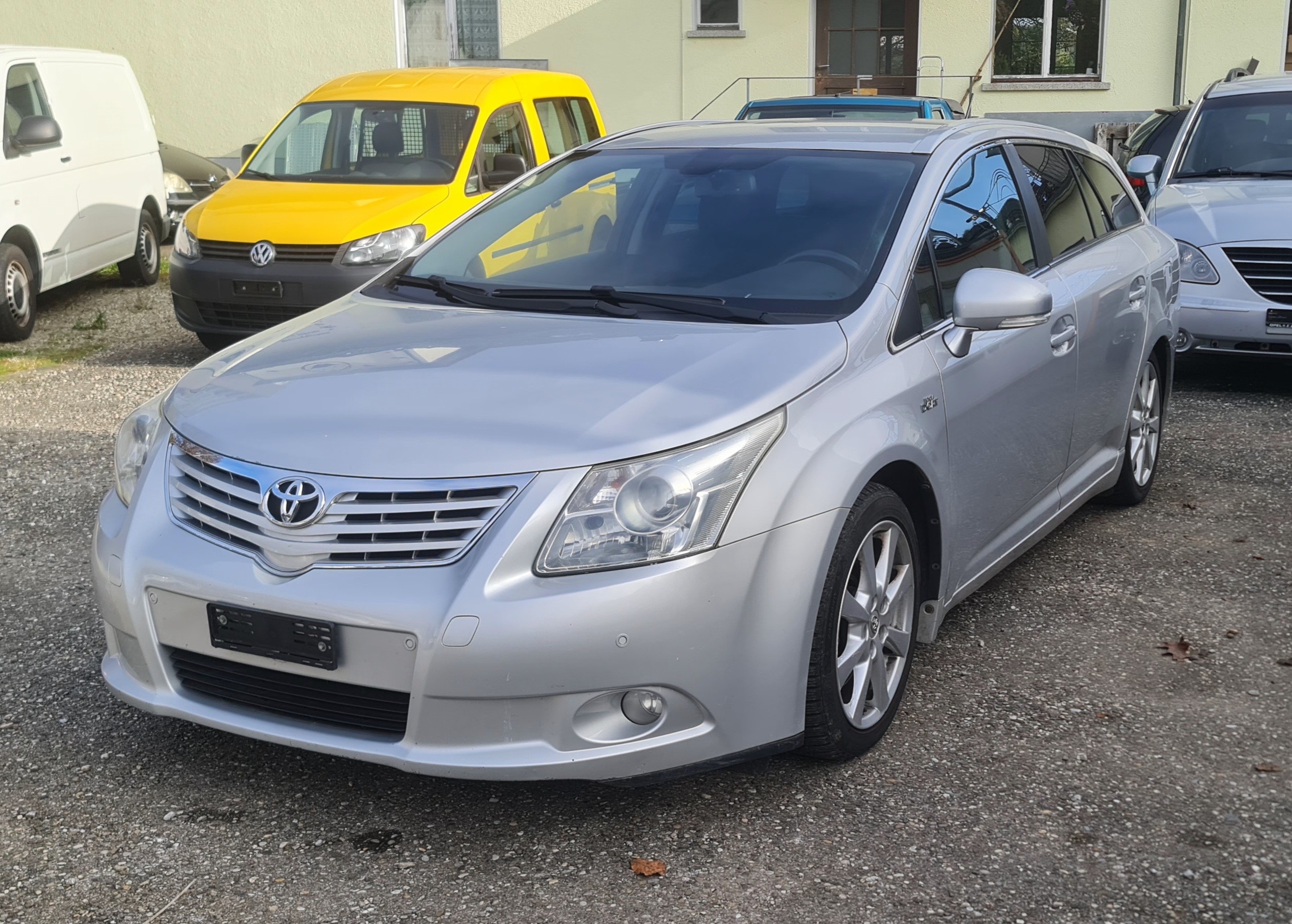 TOYOTA Avensis Sportswagon 2.2D-CAT Linea Sol Premium A