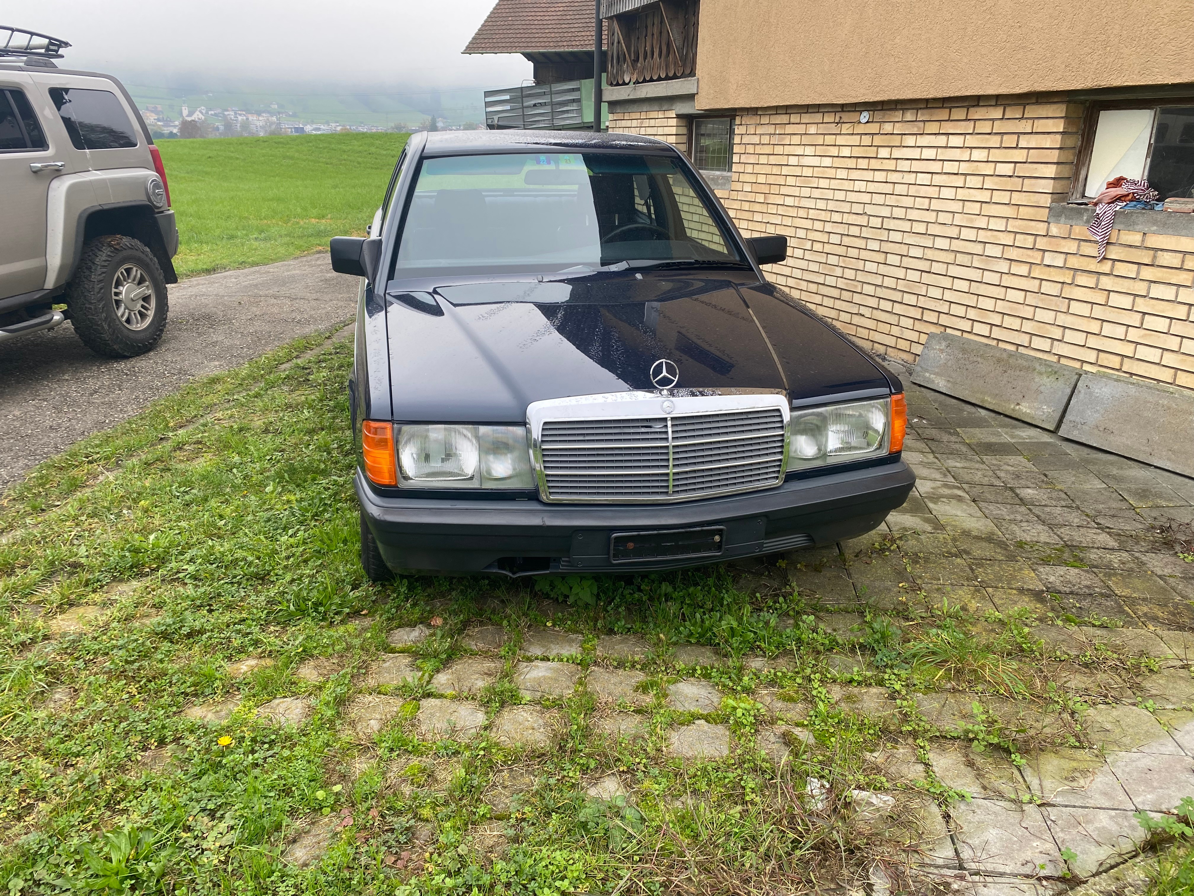 MERCEDES-BENZ 190 E 2.0