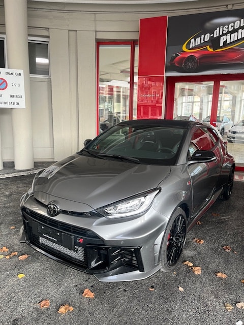 TOYOTA Yaris 1.6 GR Sport A