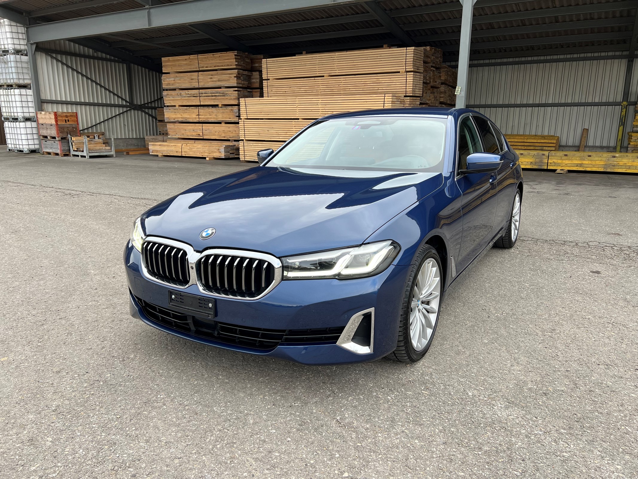 BMW 530d xDrive 48V Luxury Line Steptronic