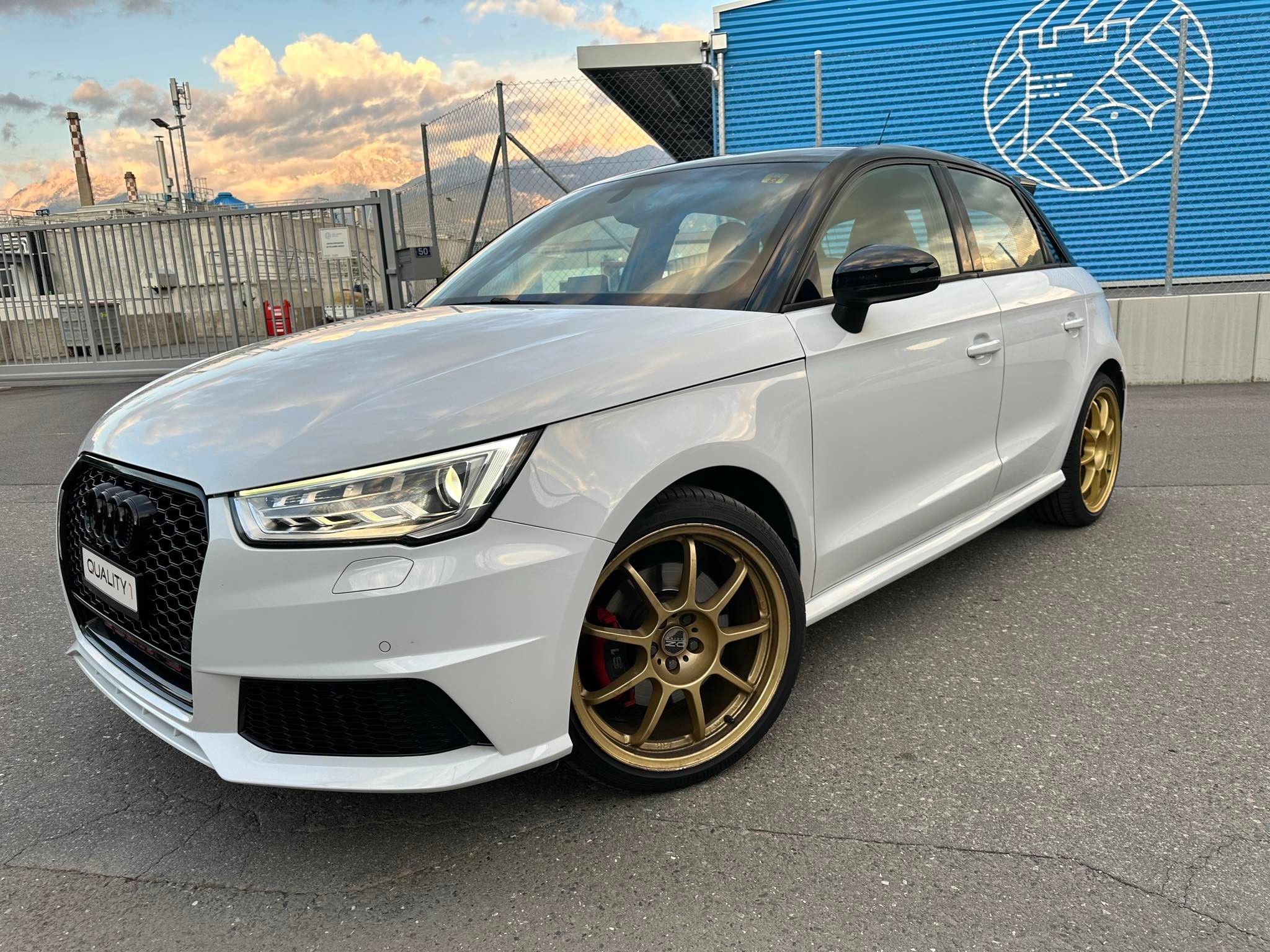 AUDI S1 Sportback 2.0 TFSI quattro