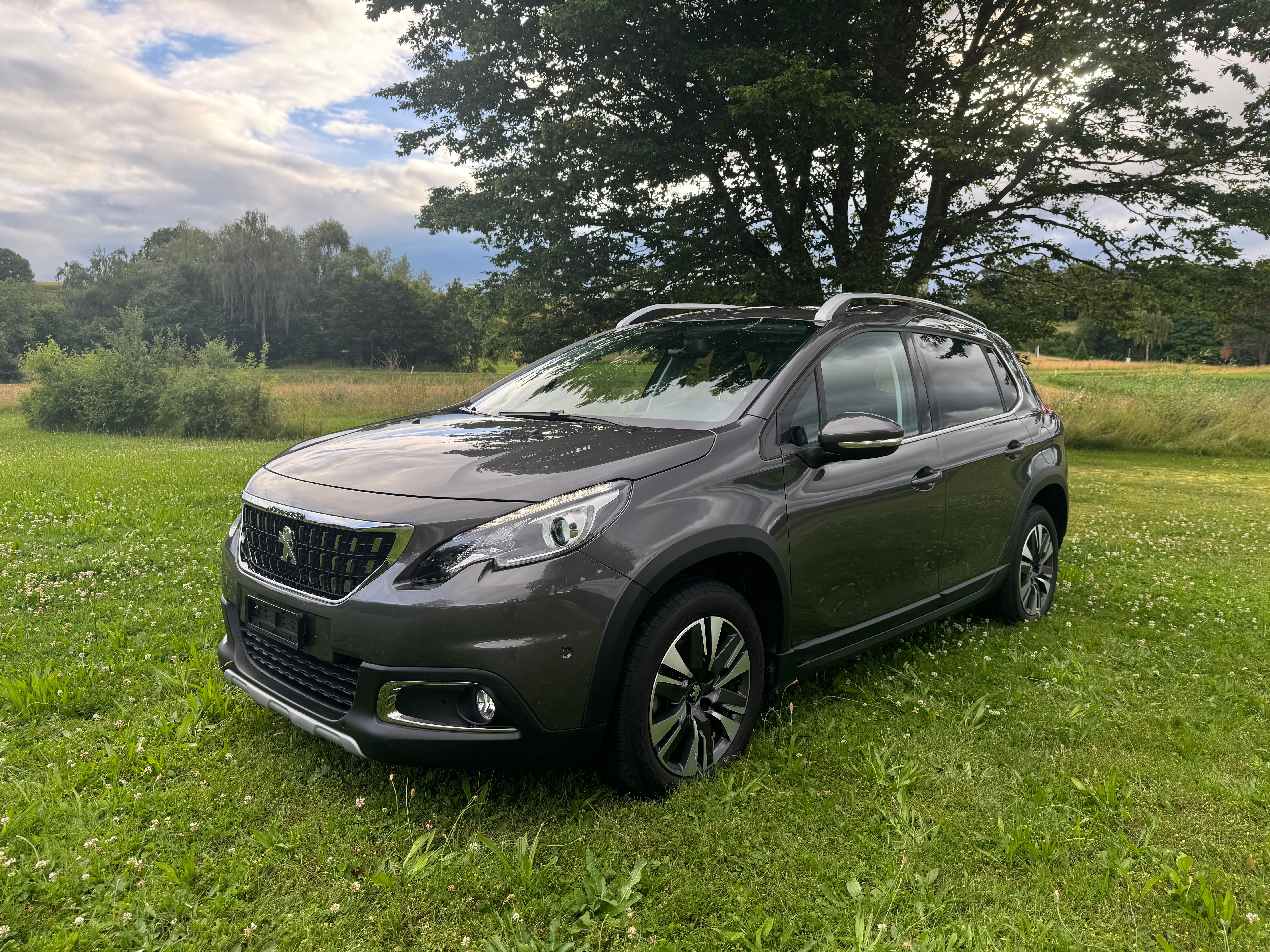 PEUGEOT 2008 1.2 PureTech Allure EAT6