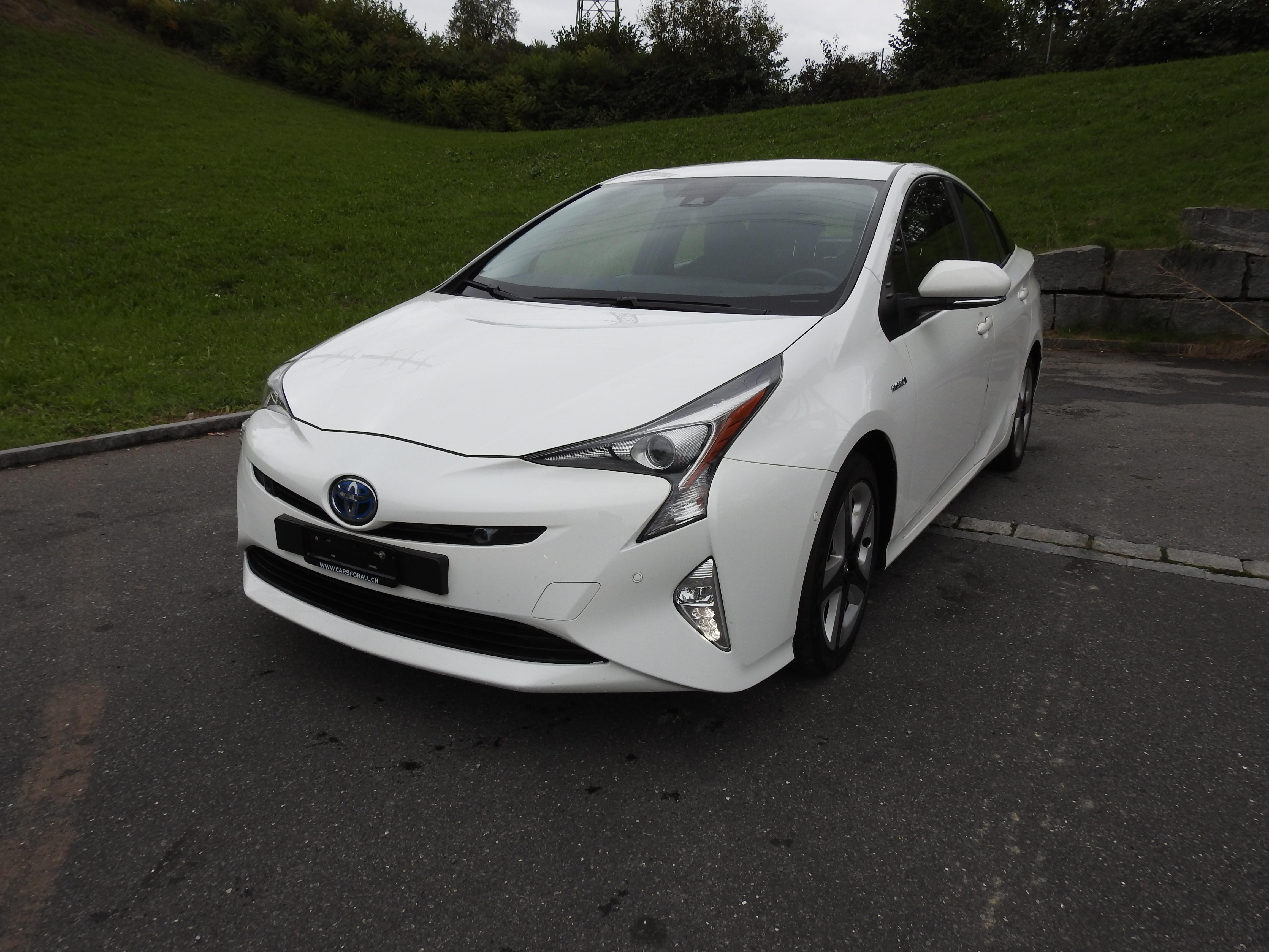 TOYOTA Prius 1.8 VVT-i HSD Sol Premium