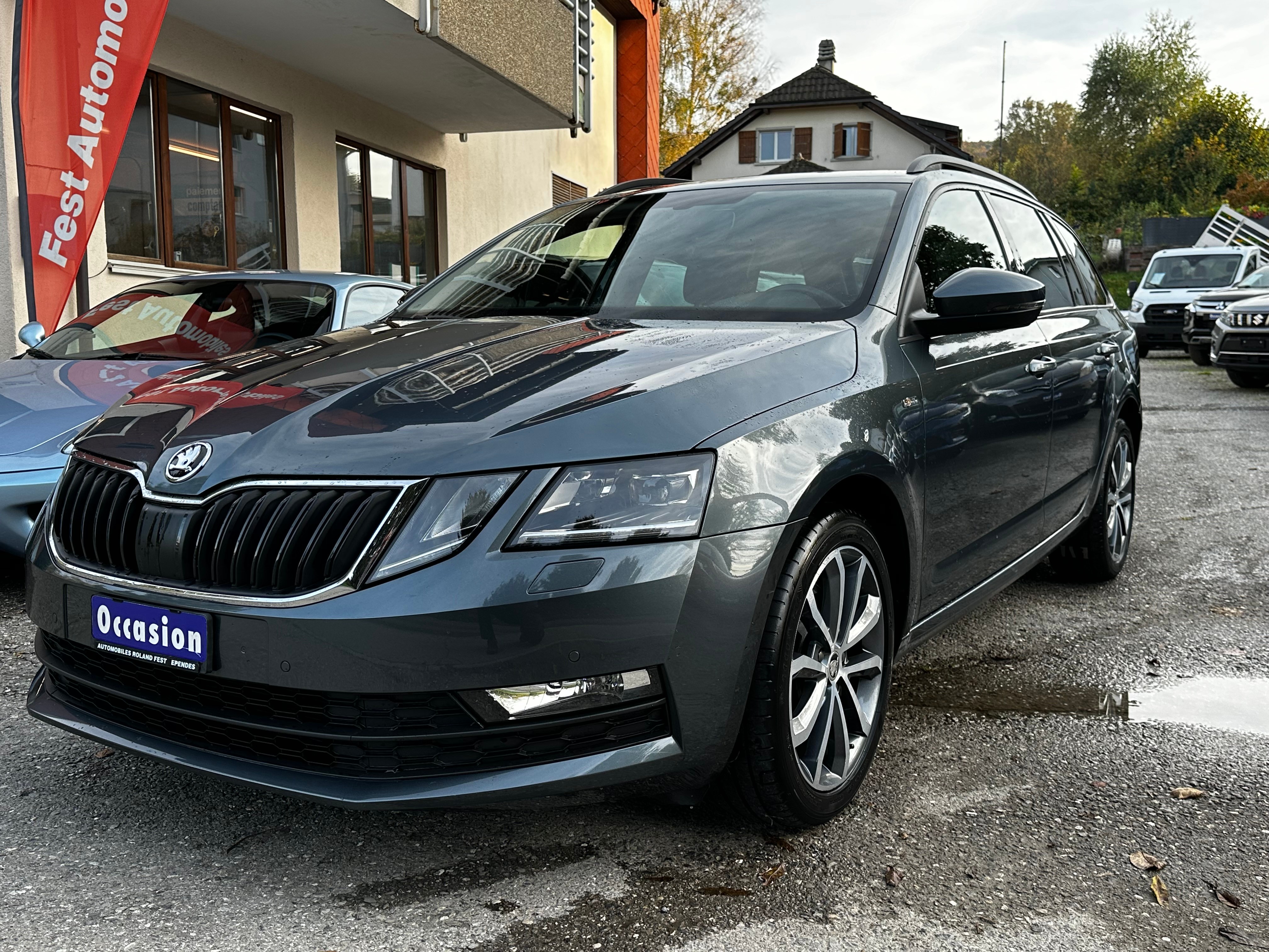 SKODA Octavia Combi 2.0 TSI Soleil 4x4 DSG