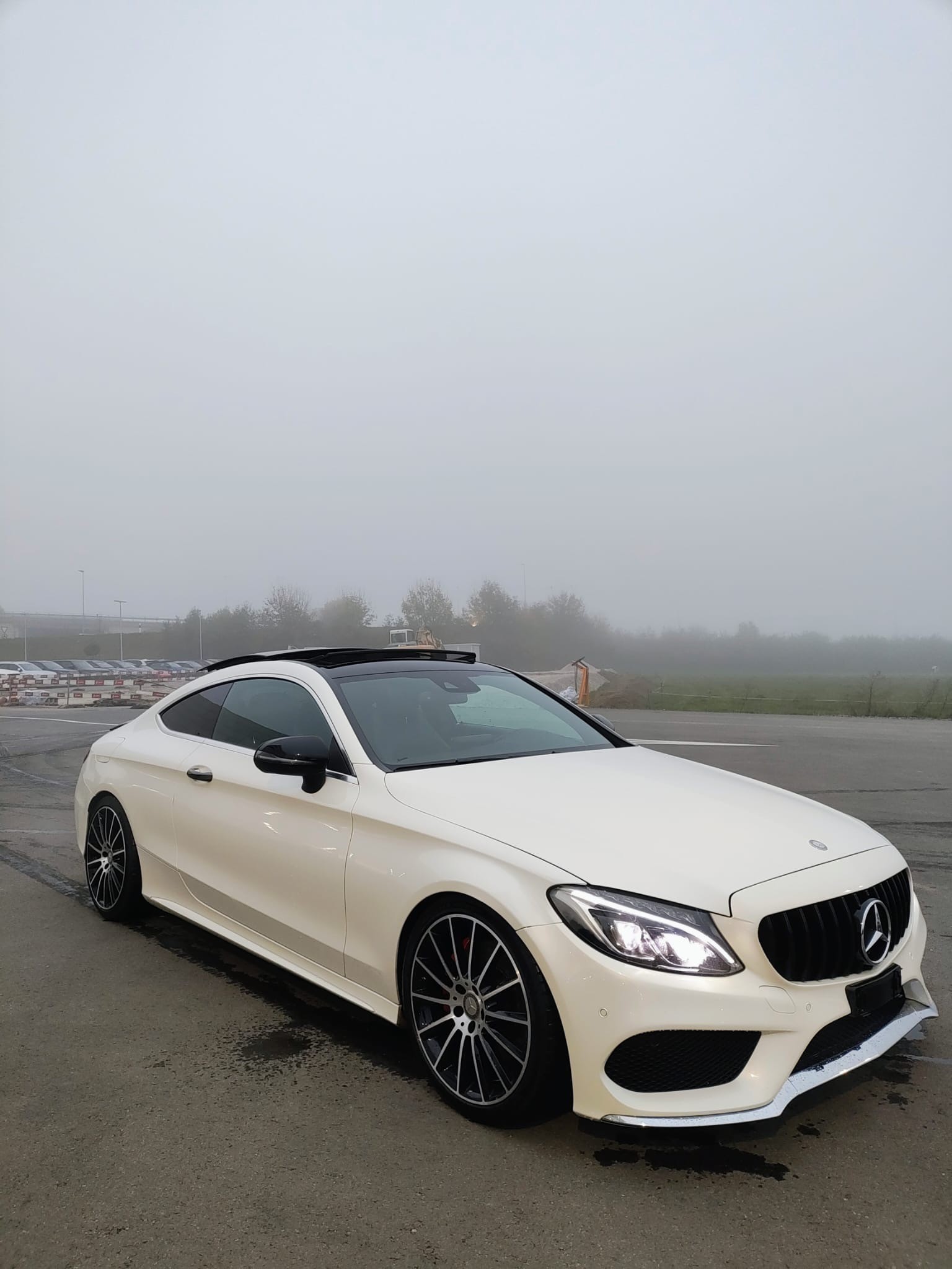 MERCEDES-BENZ C 300 AMG Line Coupé 7G-tronic