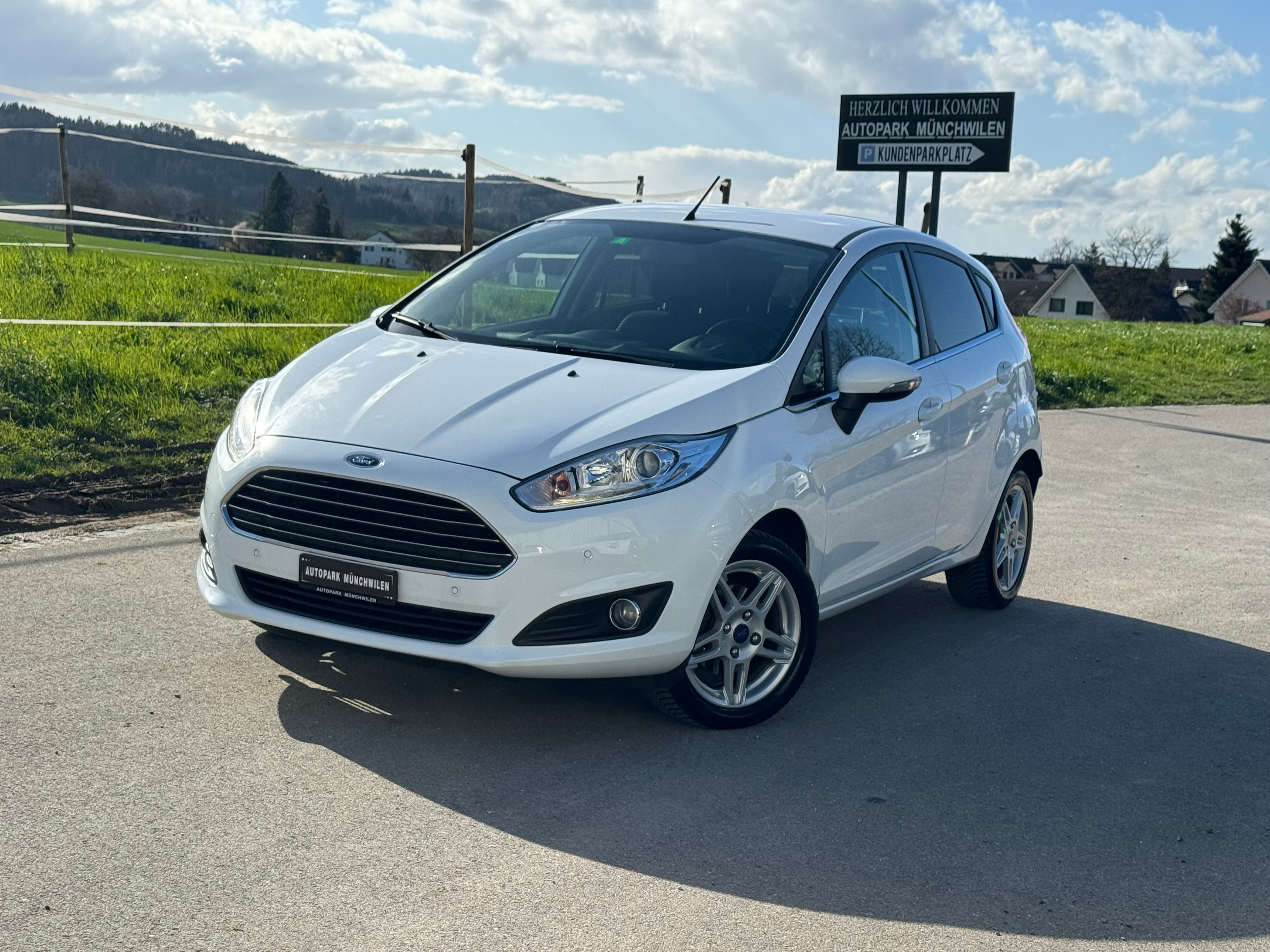 FORD Fiesta 1.6 Ti-VCT Trend PowerShift