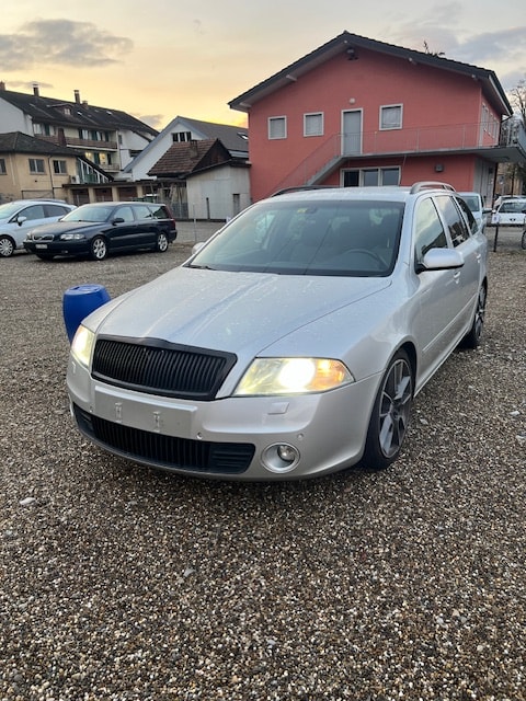 SKODA Octavia 2.0 TFSI RS