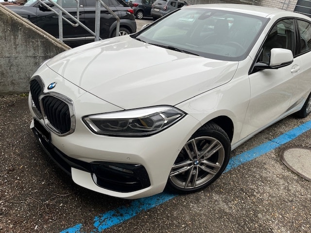 BMW 120d xDrive Steptronic Sport Line