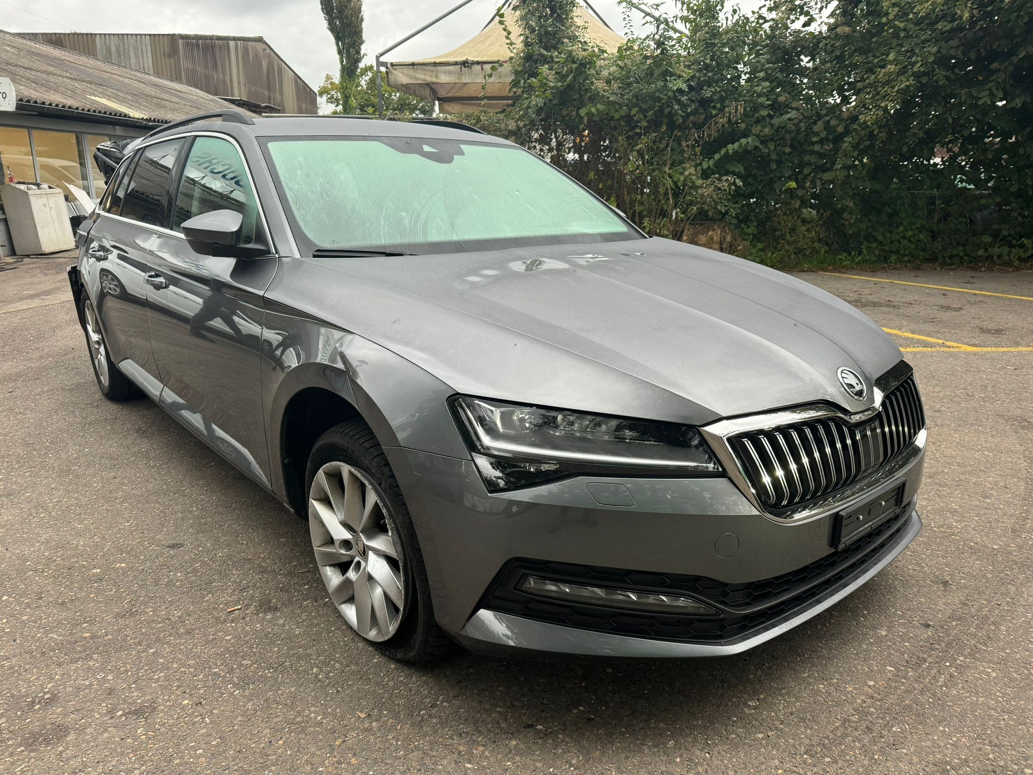 SKODA Superb Combi 2.0 TDi SportLine Light 4x4 DSG