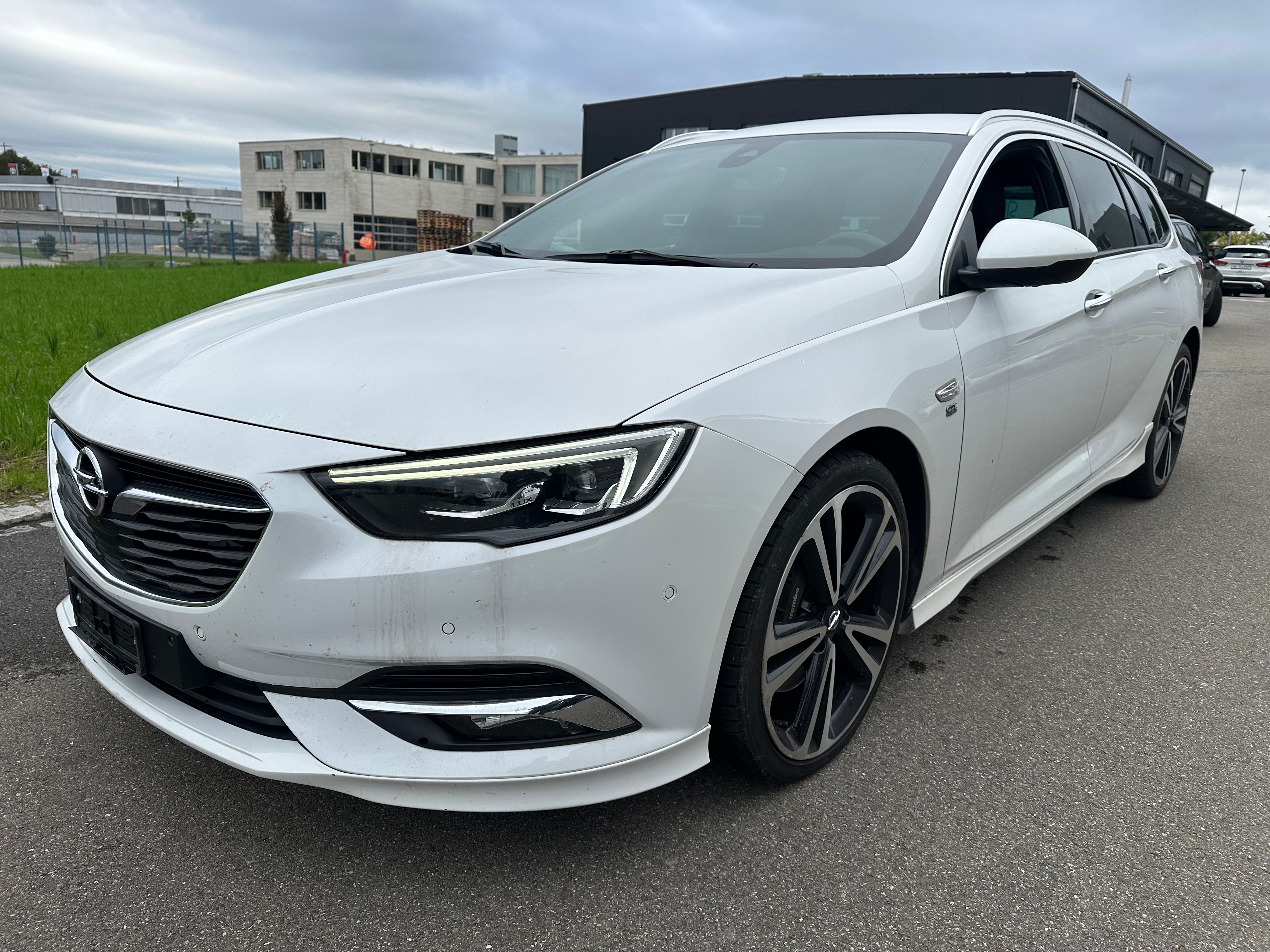 OPEL Insignia 2.0 T Sports Tourer Excellence 4WD Automat.