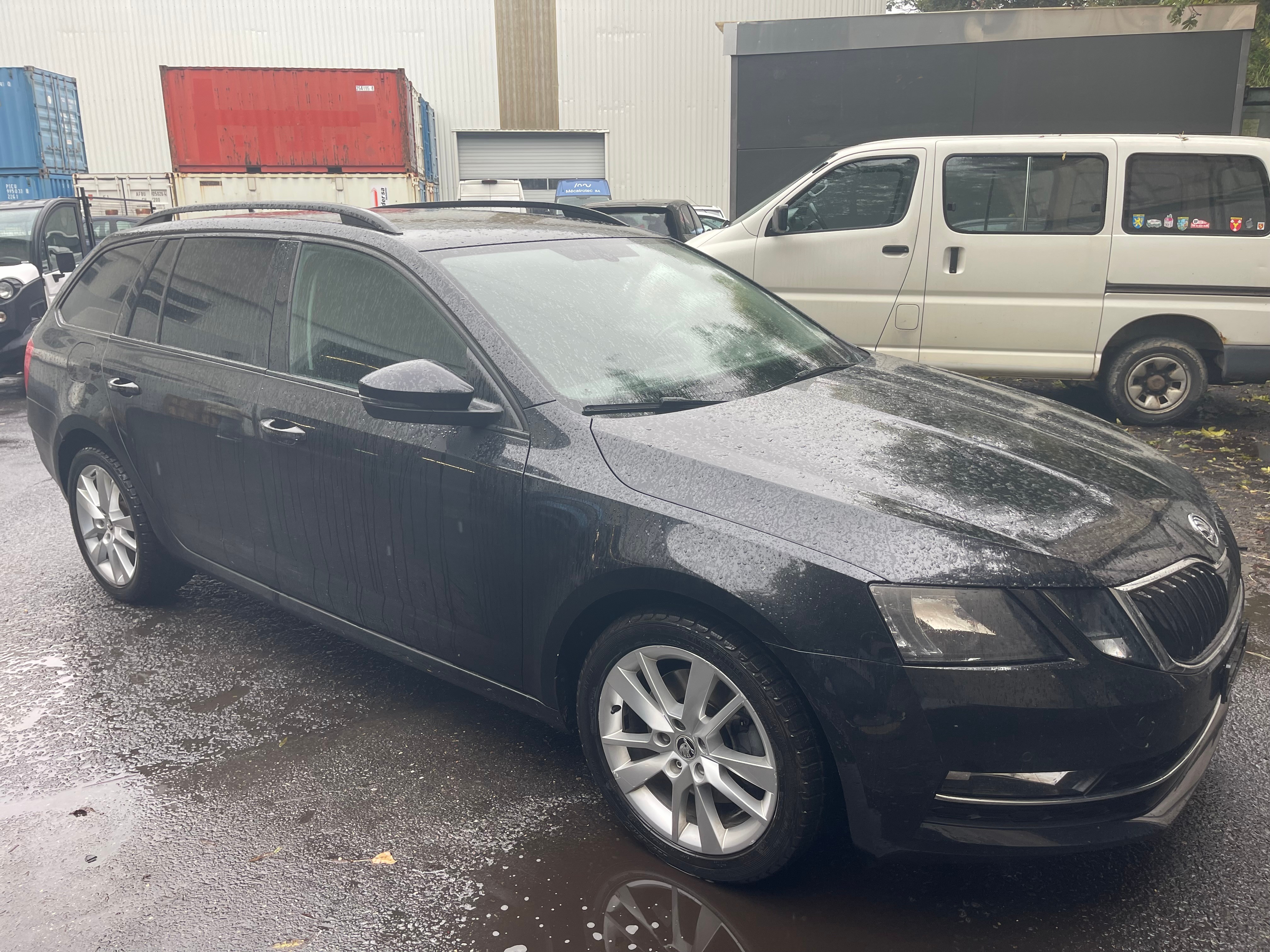 SKODA Octavia Combi 2.0 TDI Ambition 4x4