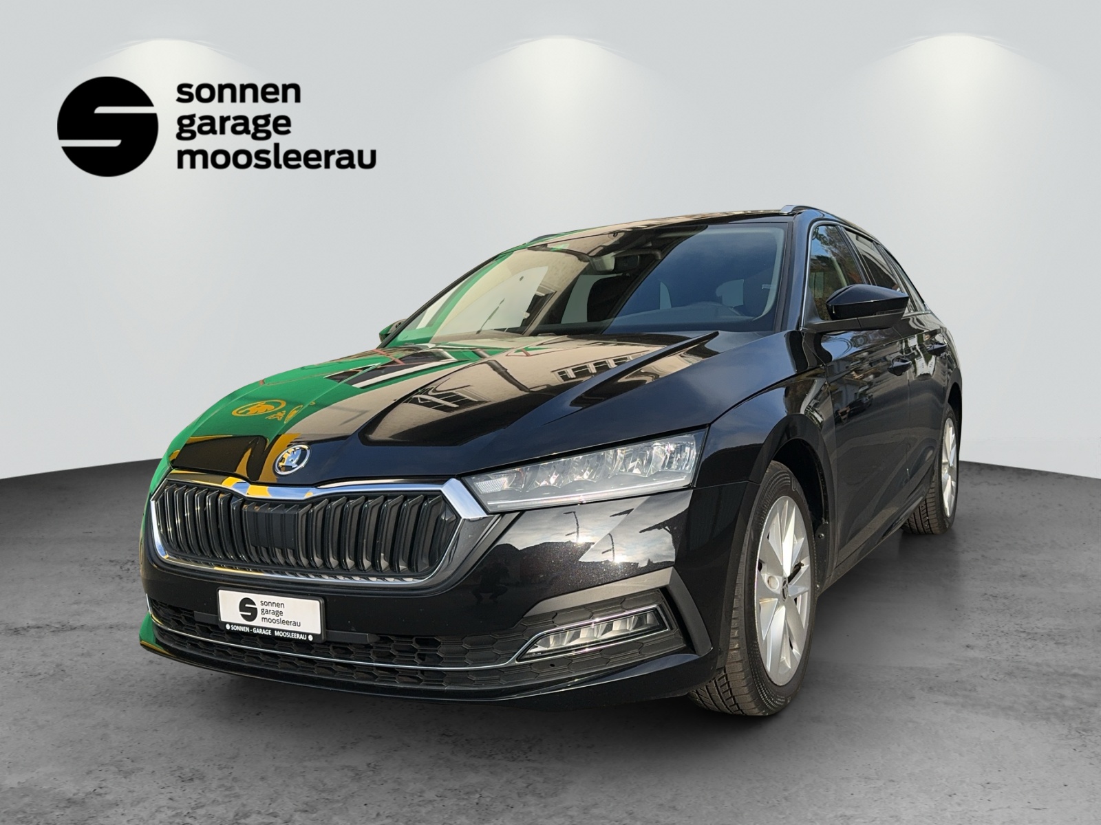 SKODA Octavia Combi 2.0 TDI DSG Style