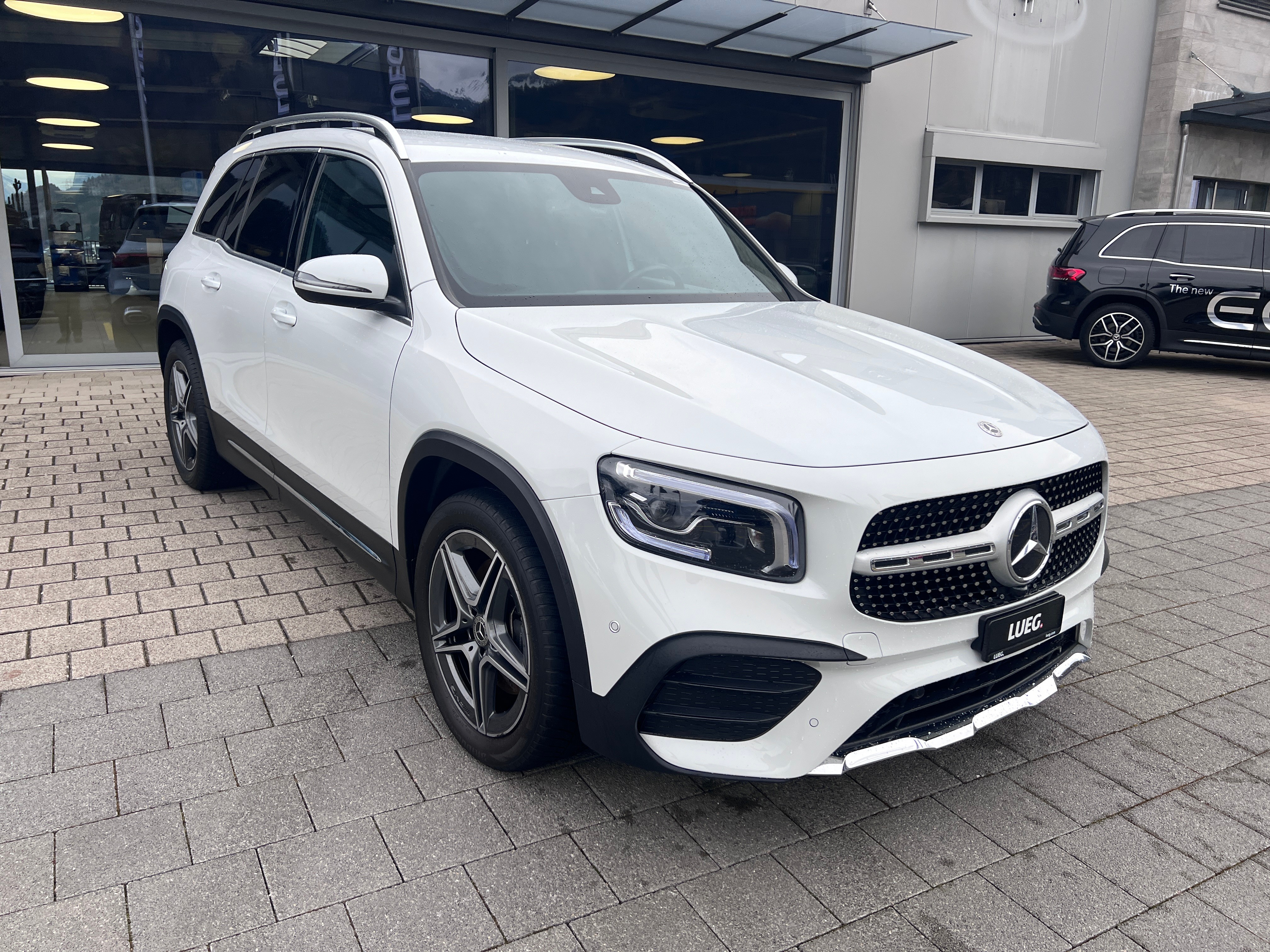 MERCEDES-BENZ GLB 220 d 4Matic AMG Line 8G-Tronic