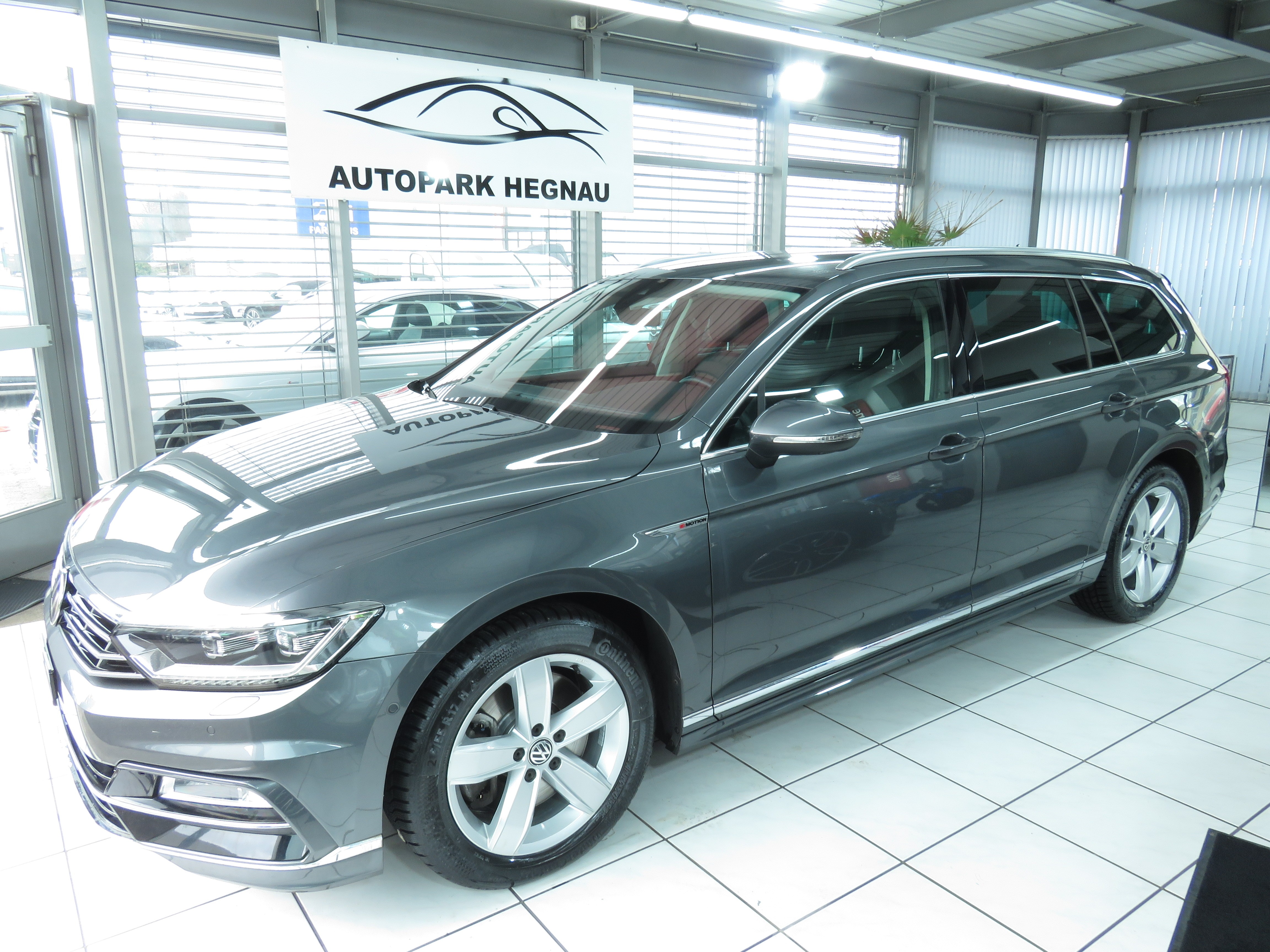 VW Passat Variant 2.0 TDI BMT High. DSG 4-Motion R-Line