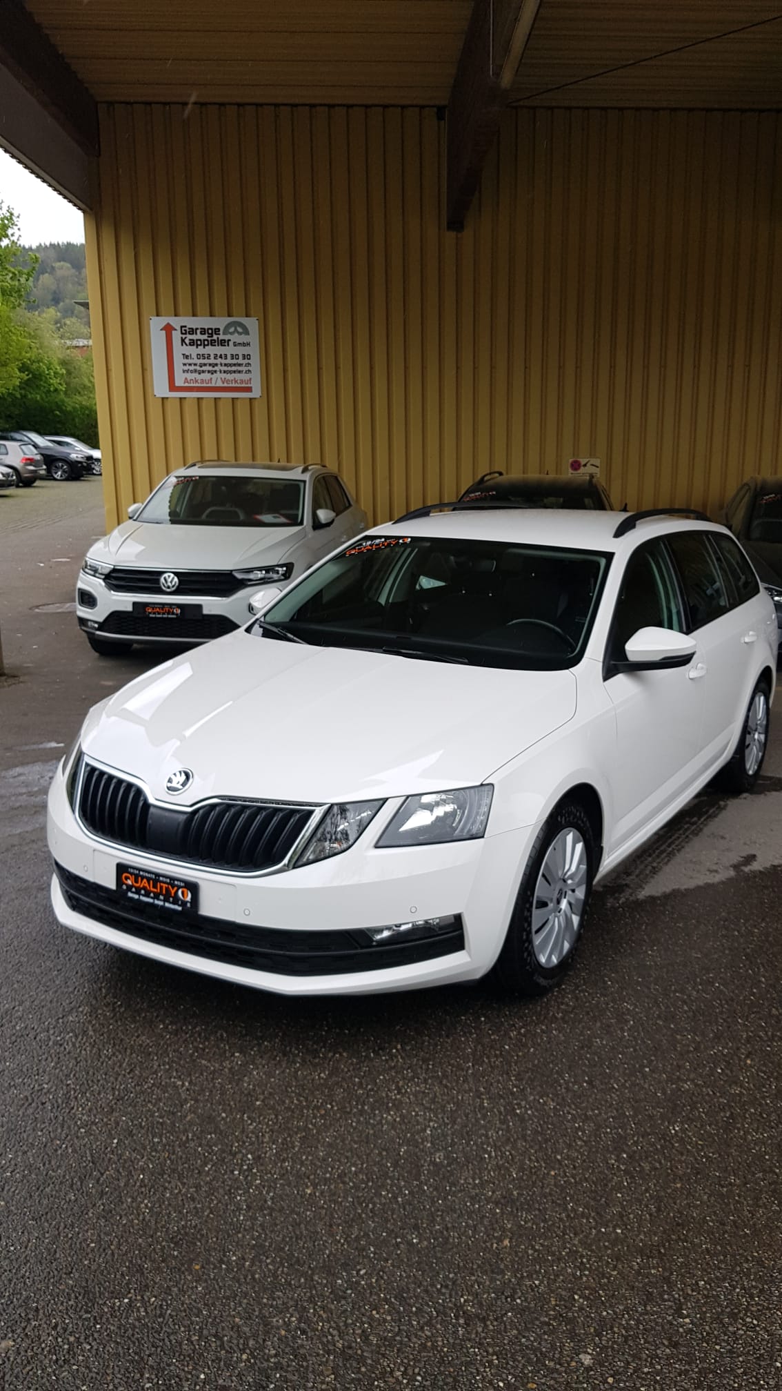 SKODA Octavia Combi 1.6 TDI Ambition DSG