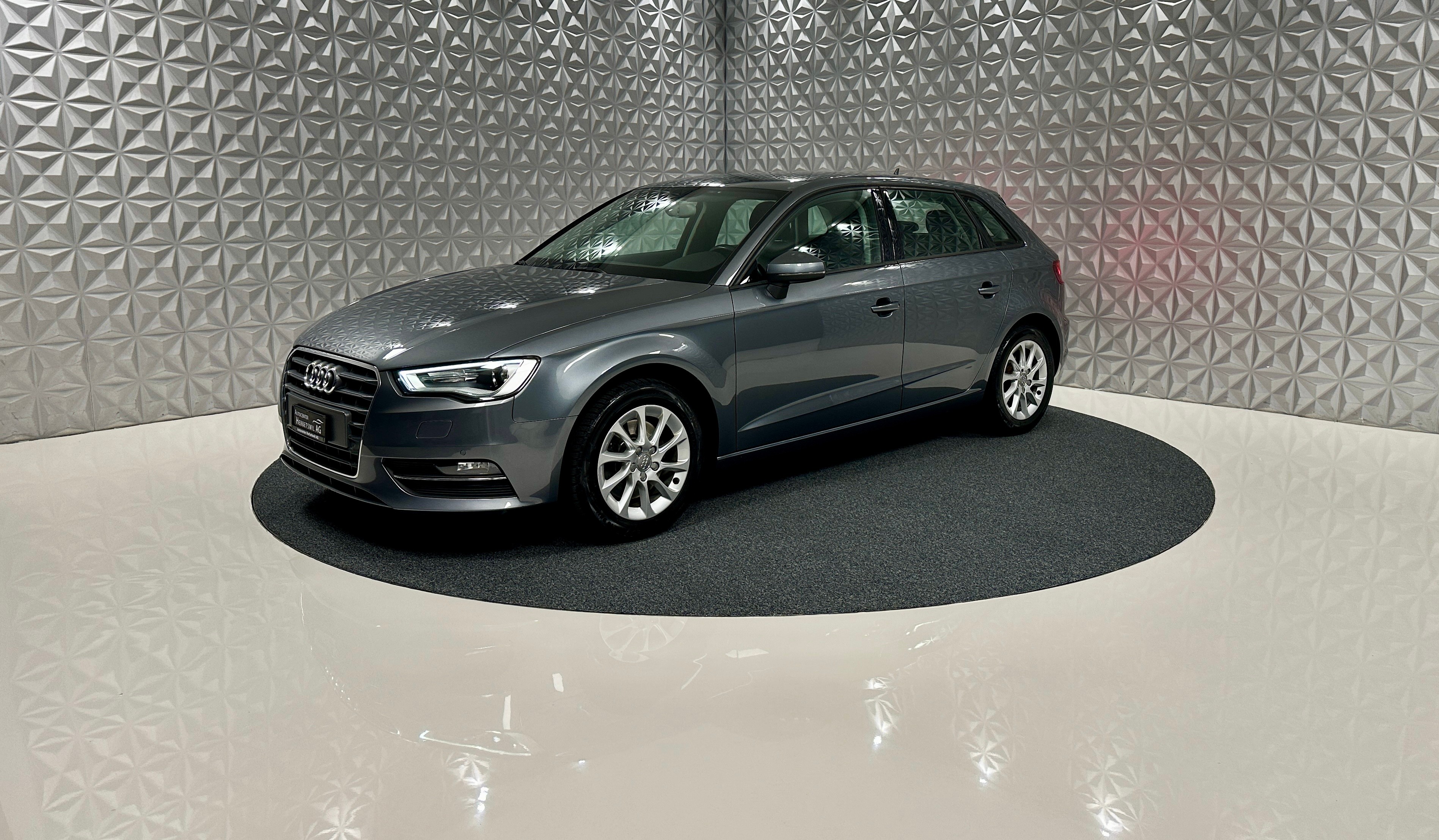 AUDI A3 Sportback 1.8 TFSI Attraction