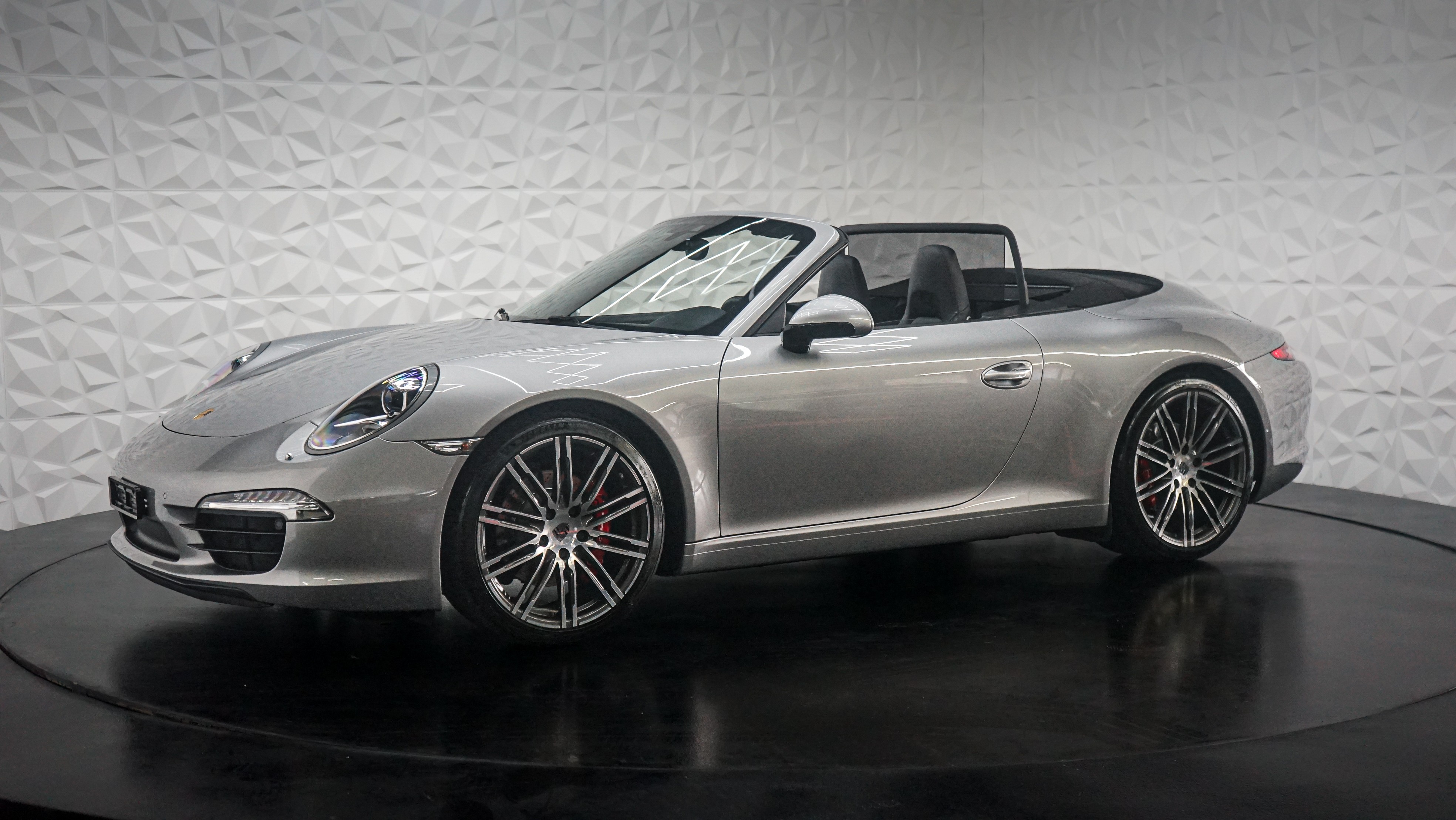 PORSCHE 911 Cabrio Carrera S PDK