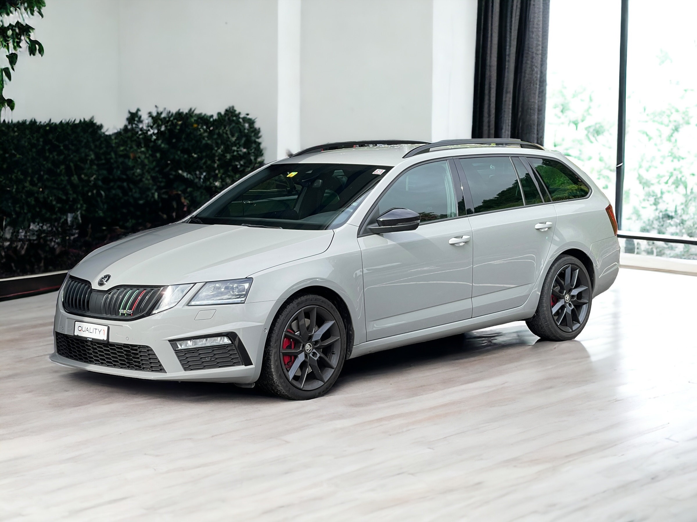 SKODA Octavia Combi 2.0 TSI RS DSG