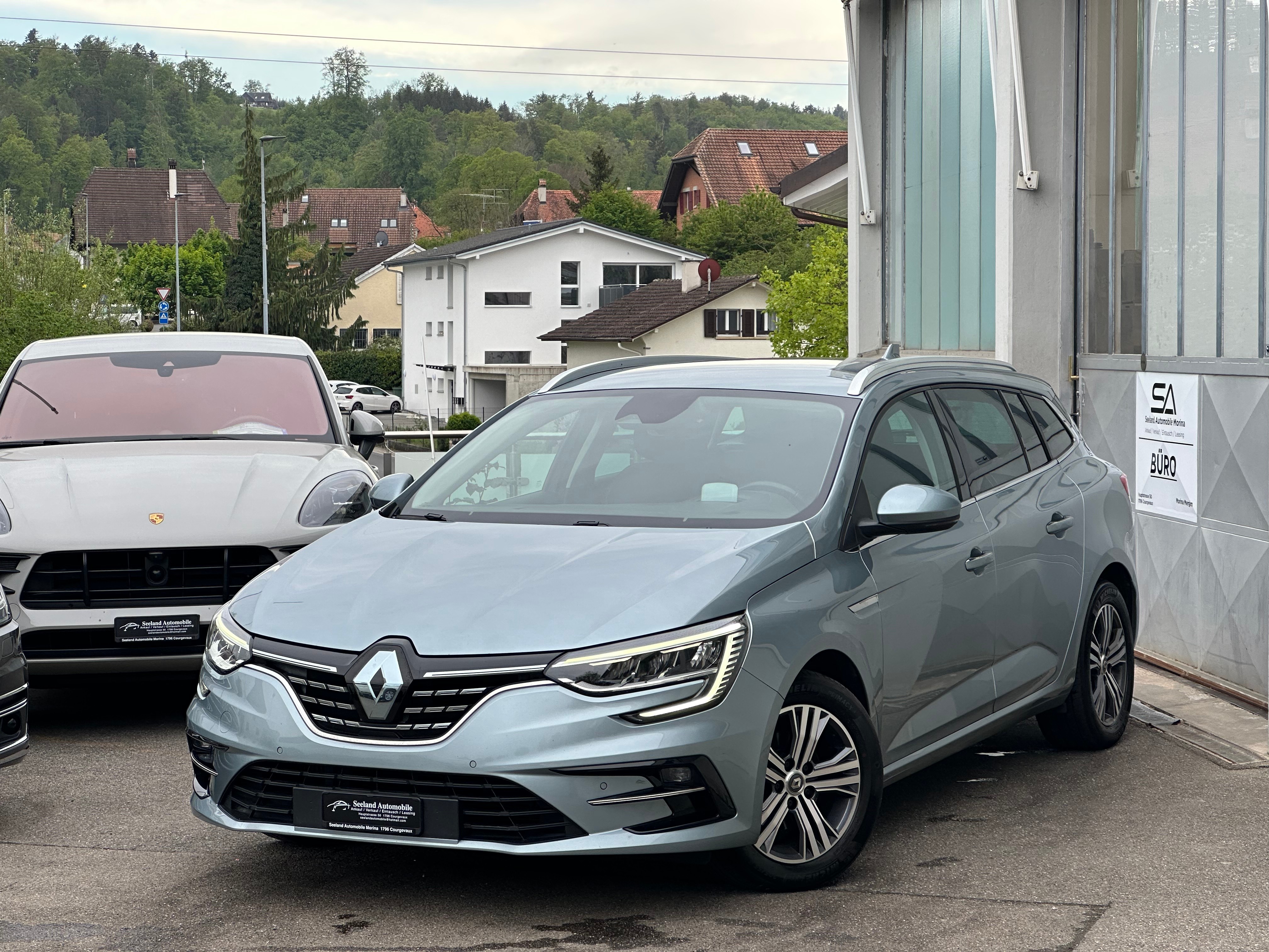 RENAULT Mégane Grandtour 1.3 16V Turbo Intens EDC