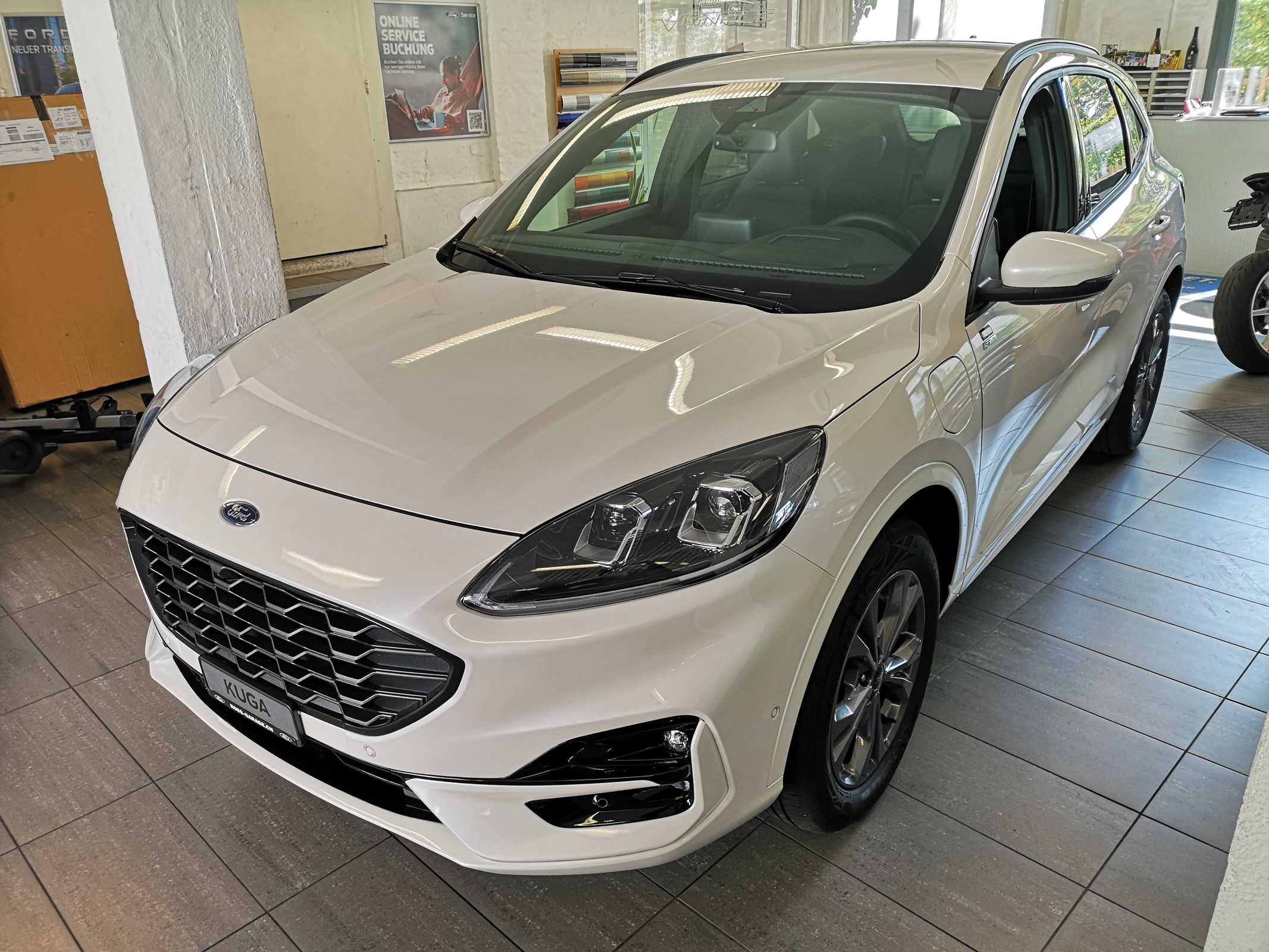 FORD Kuga 2.5 PHEV ST-Line X 2WD