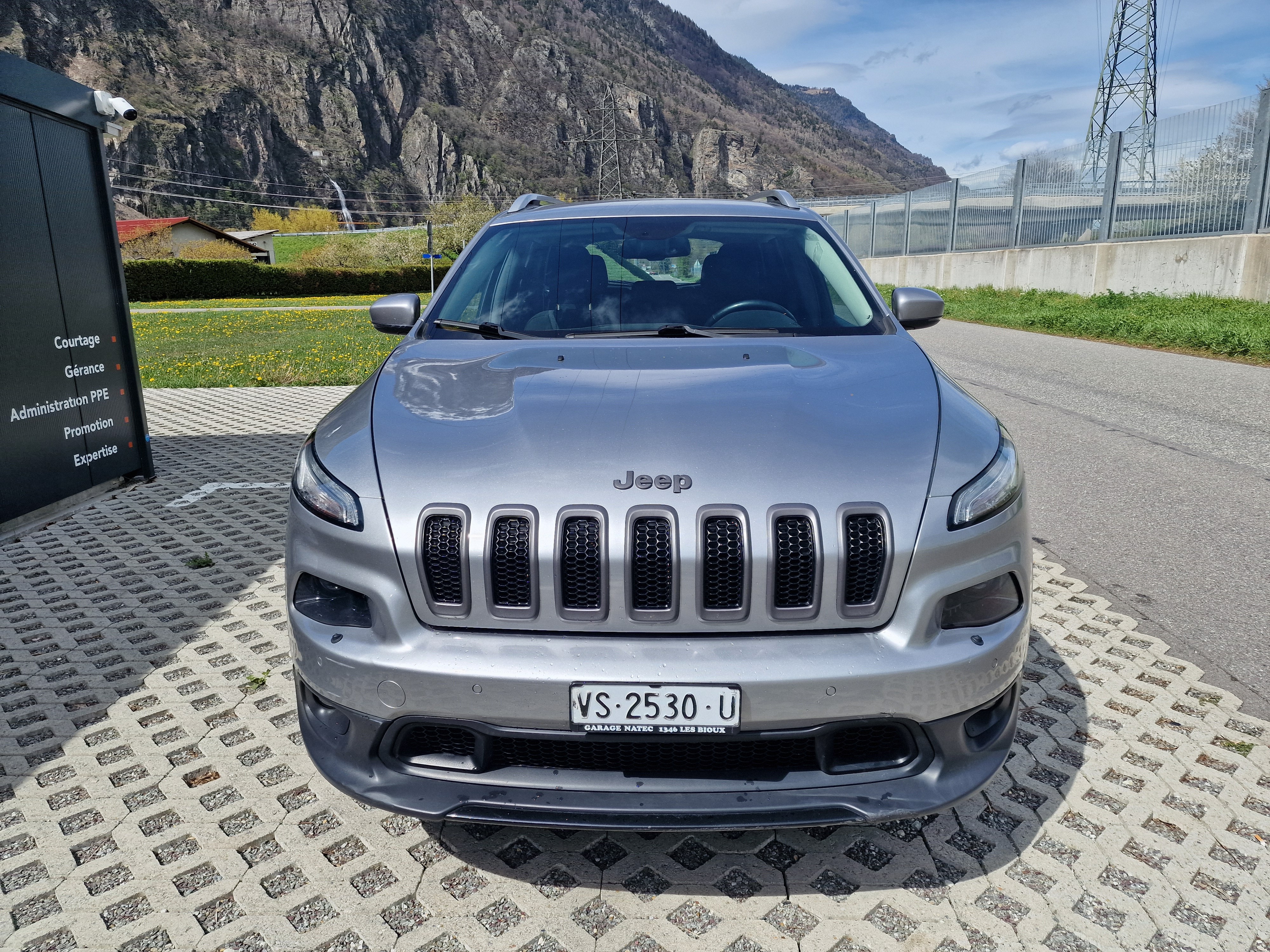 JEEP Cherokee 2.2TD Longitude AWD 9ATX