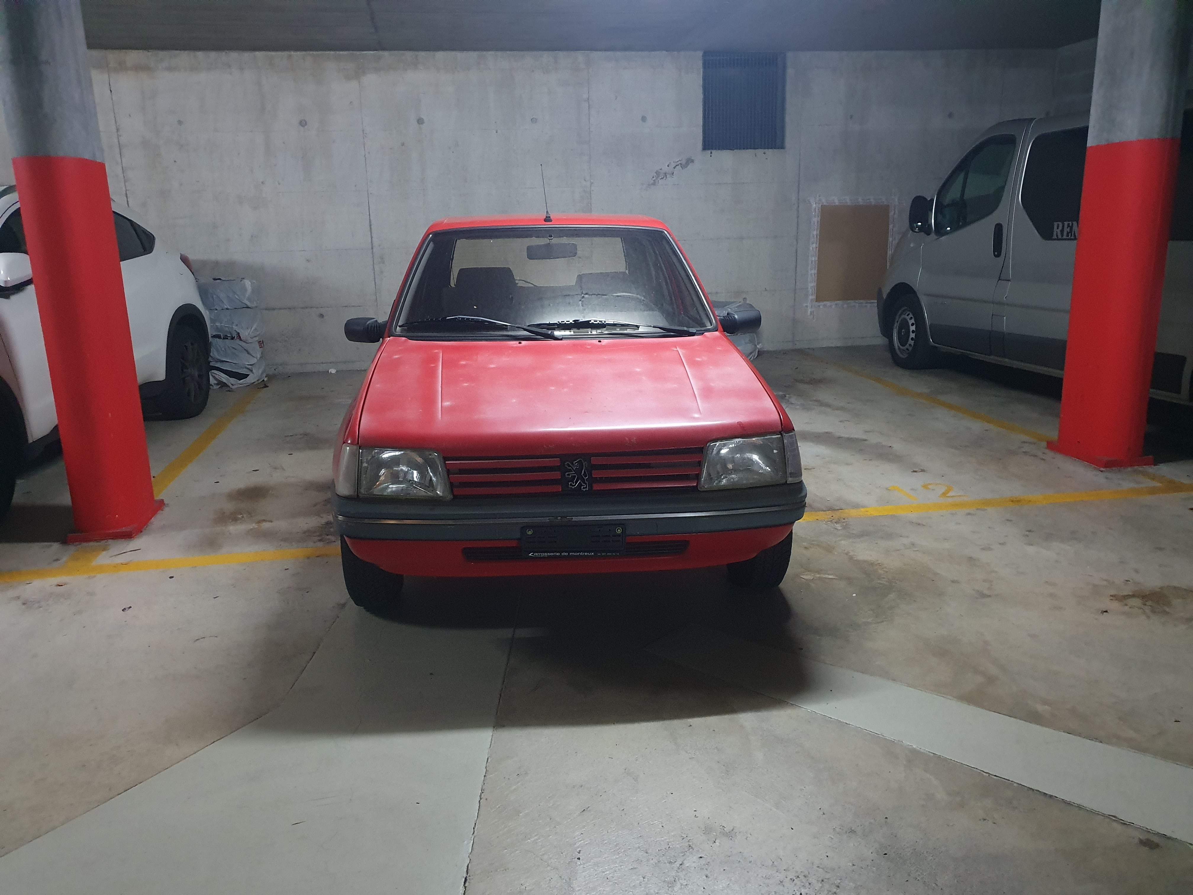 PEUGEOT 205 1.9 Automatic