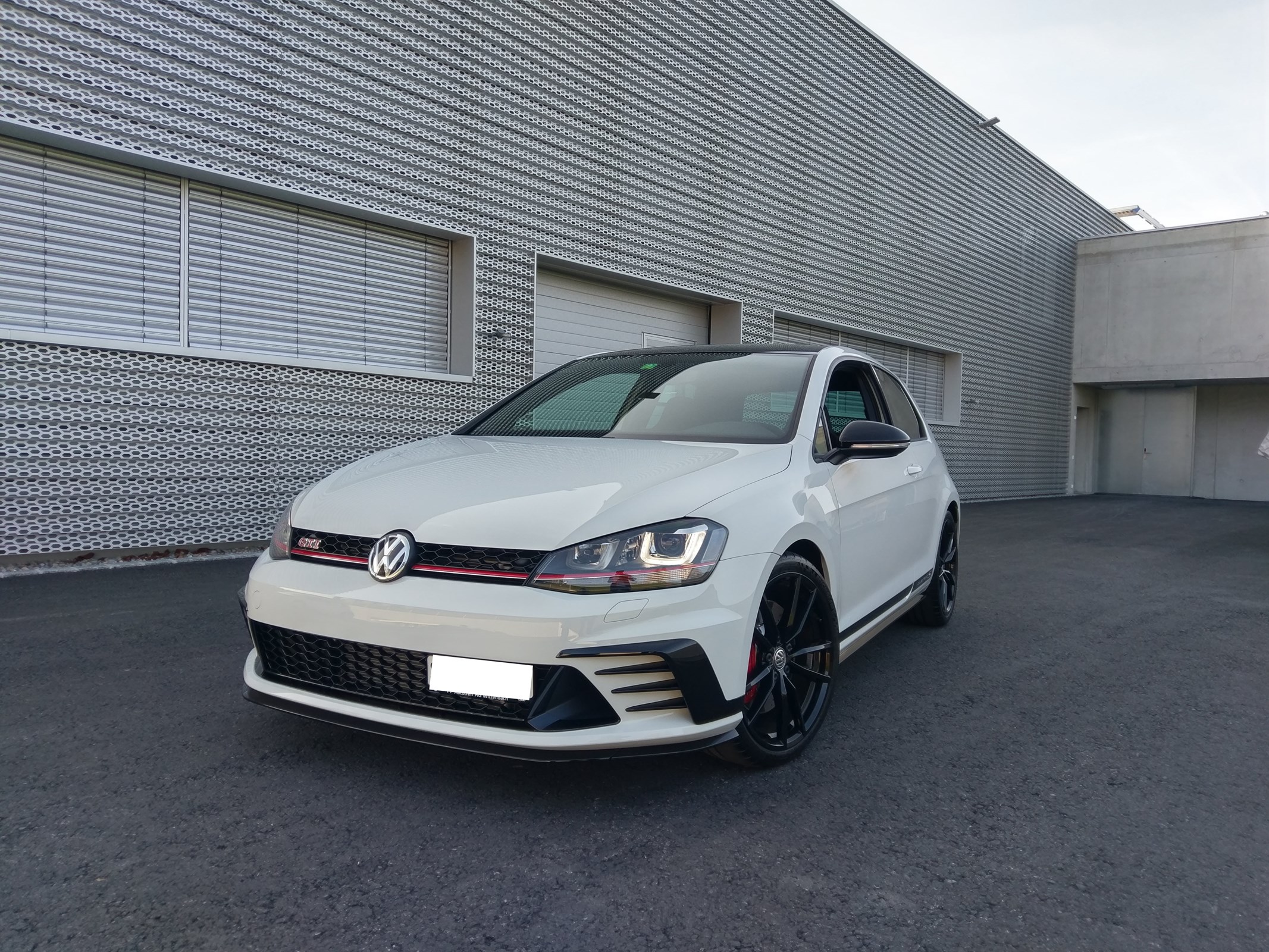 VW Golf 2.0 TSI GTI Clubsport S