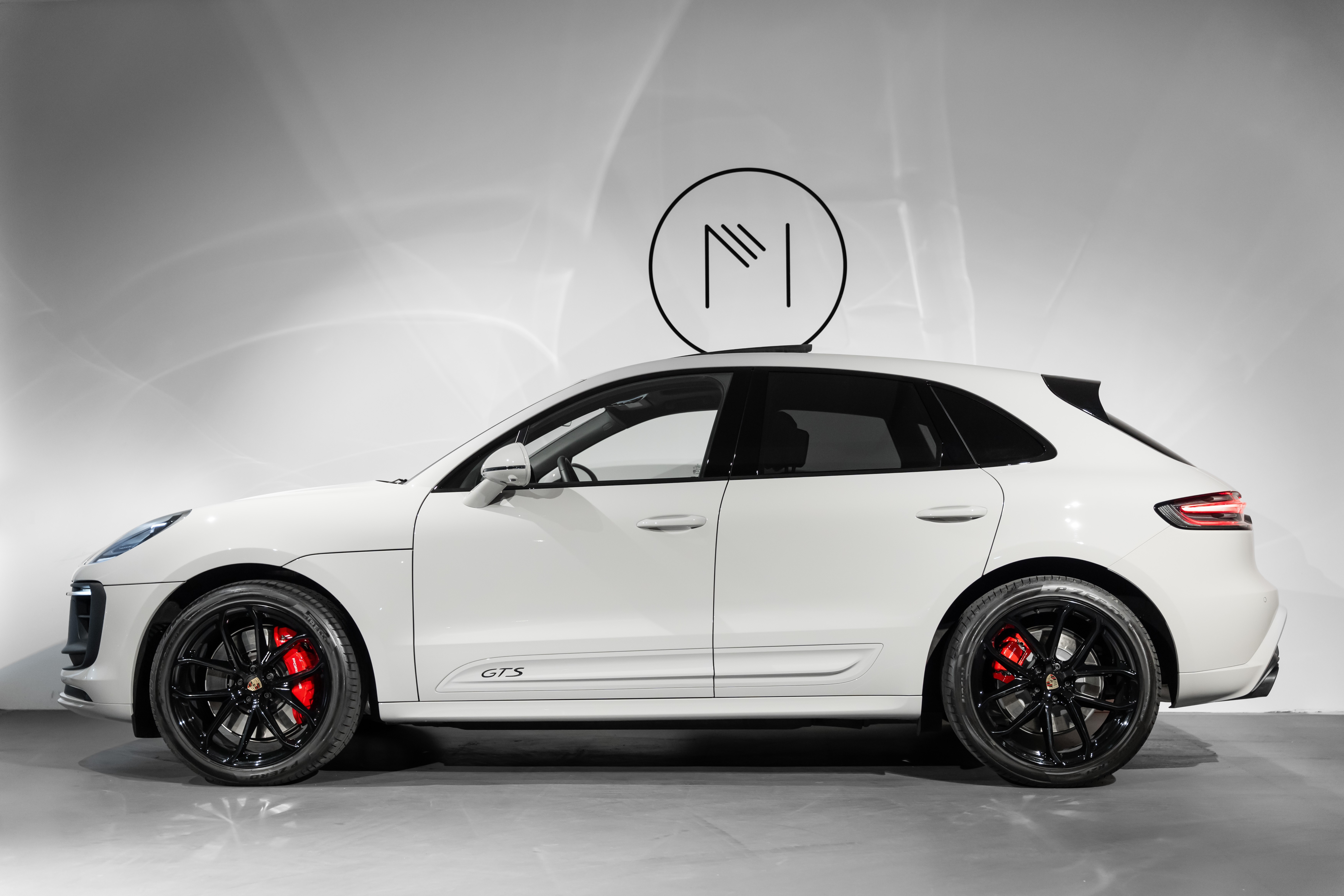 PORSCHE Macan GTS PDK