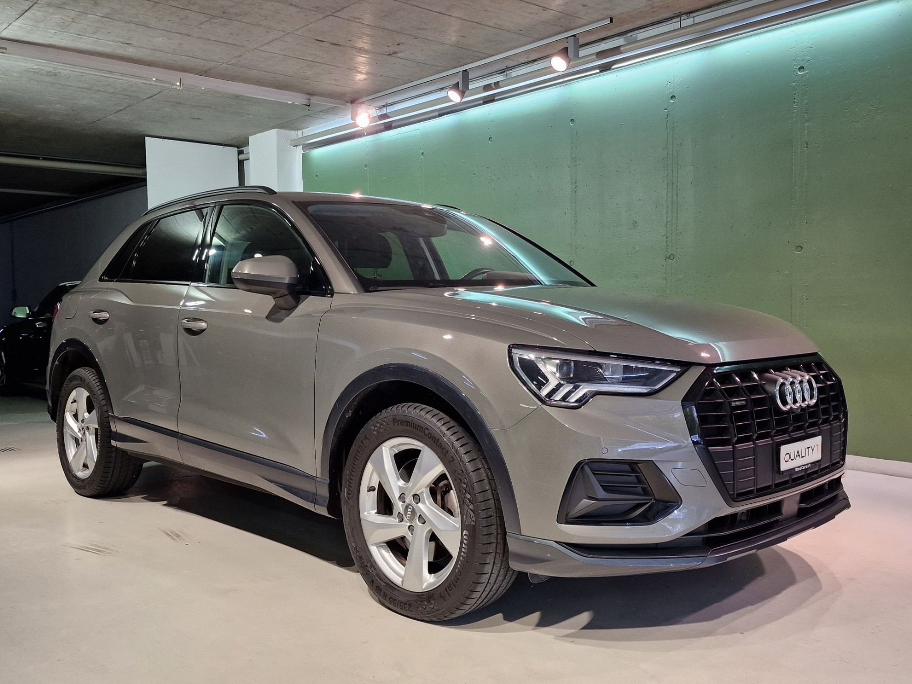 AUDI Q3 40 TDI quattro S-tronic