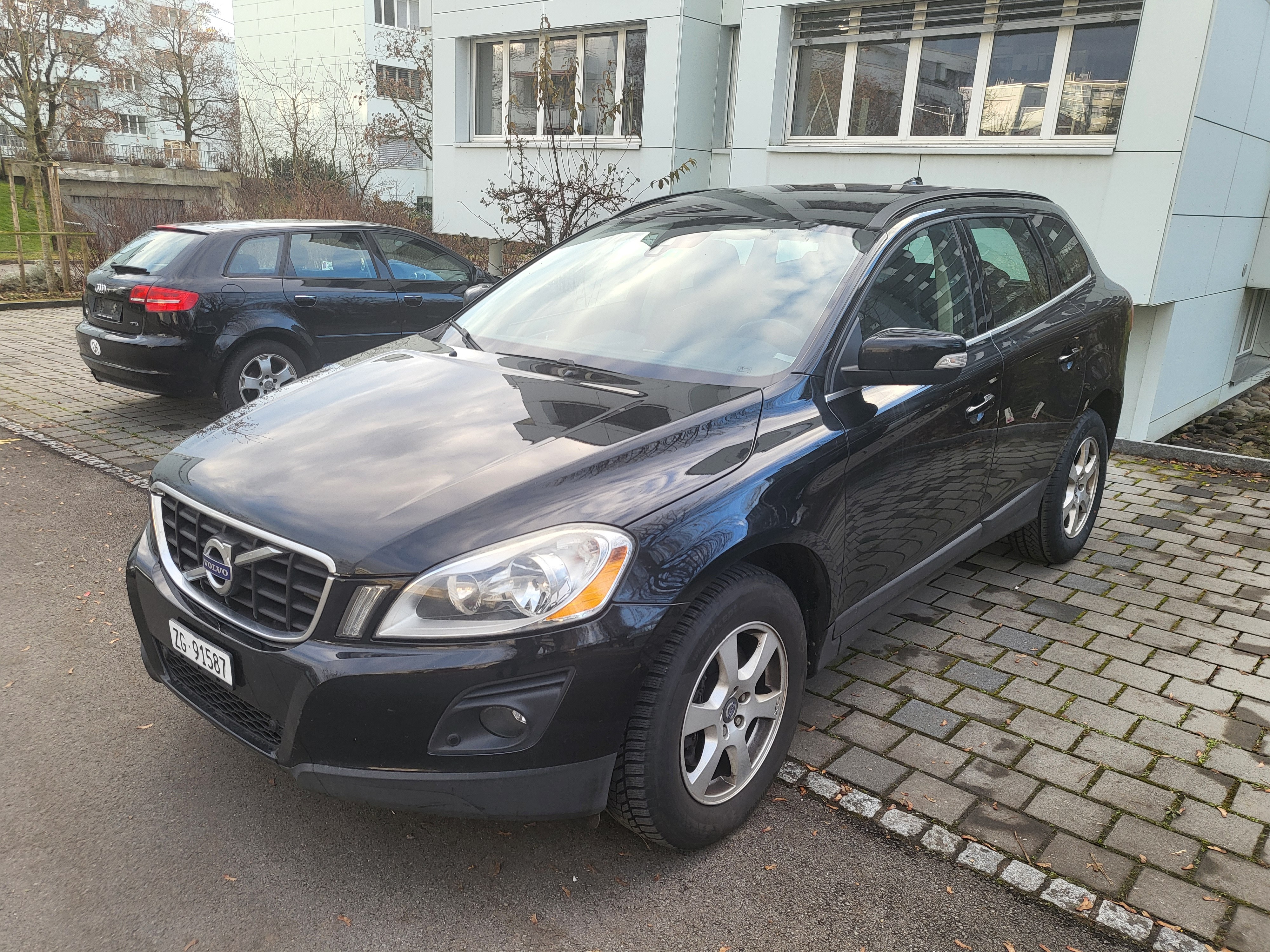 VOLVO XC60 D5 AWD Momentum Geartronic