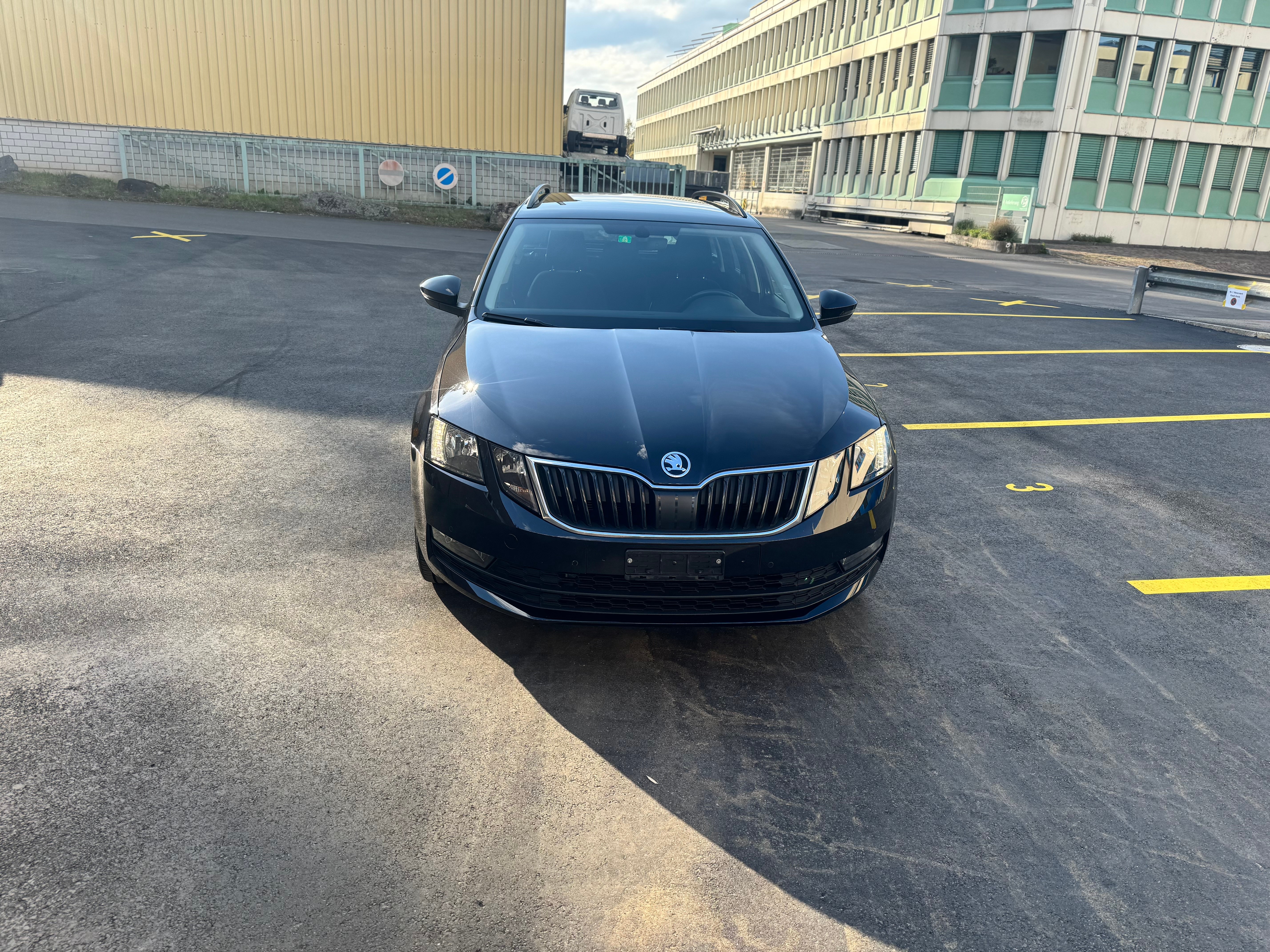 SKODA Octavia Combi 2.0 TDI Clever DSG