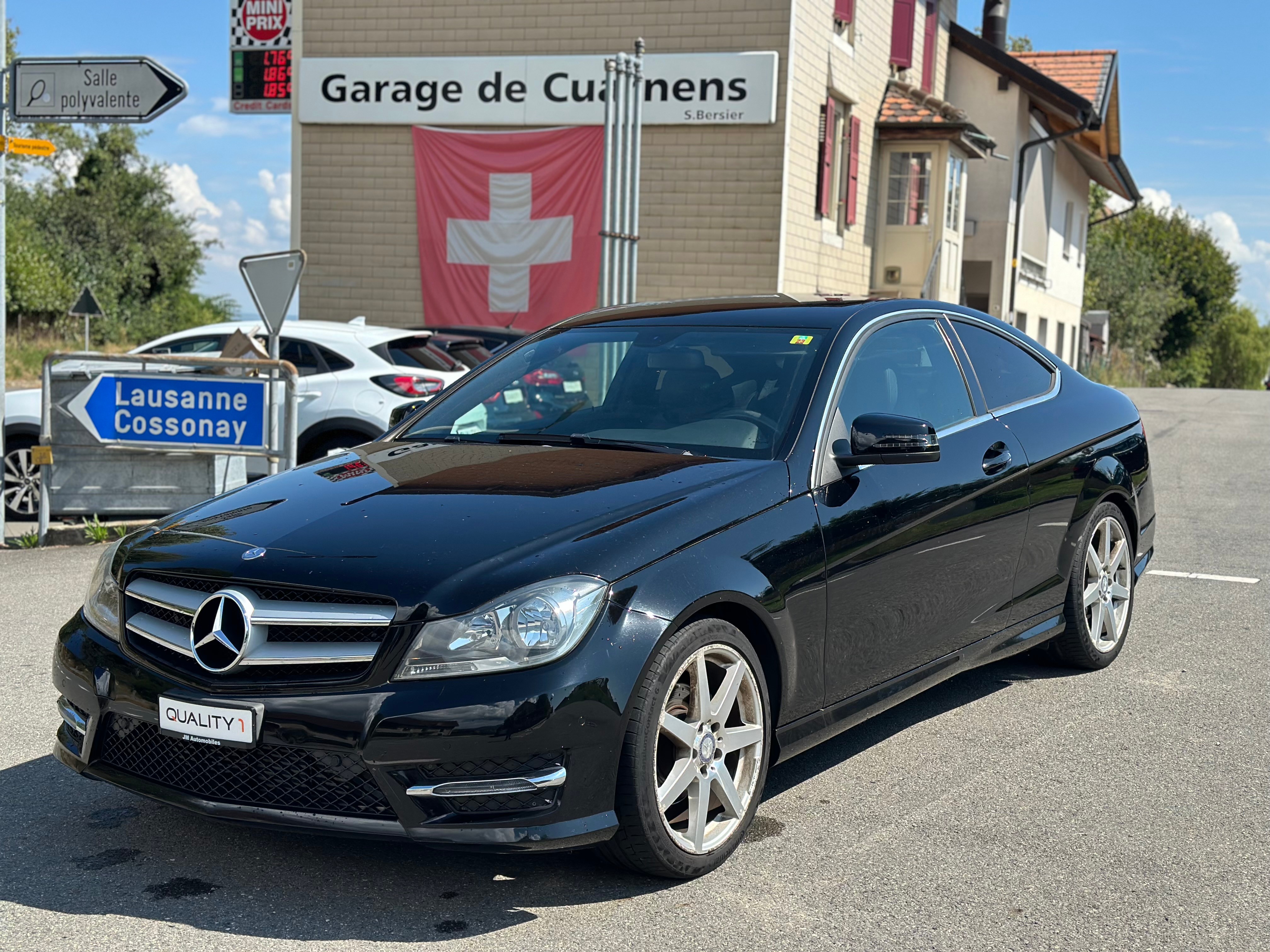 MERCEDES-BENZ C 180 Coupé