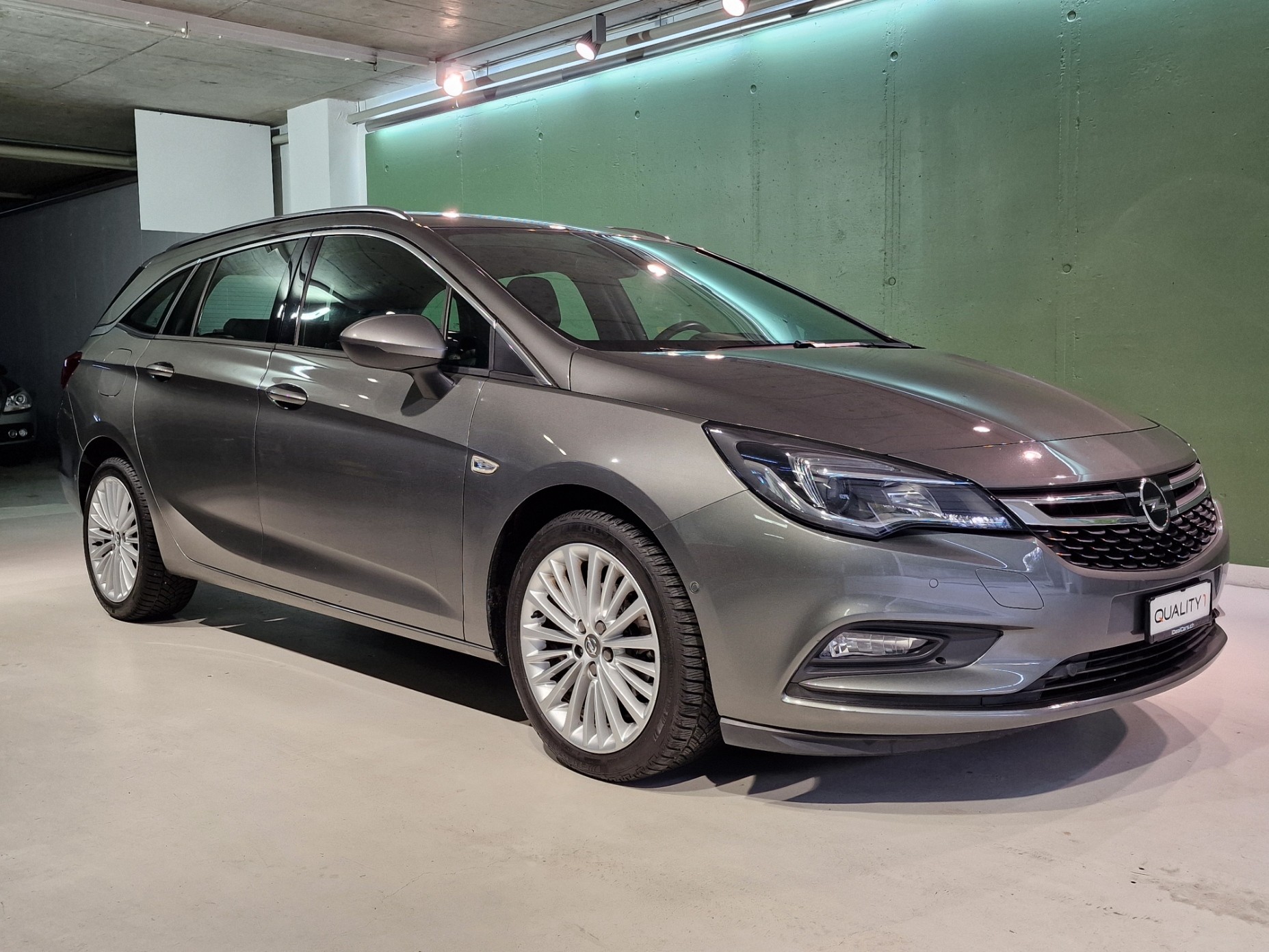 OPEL Astra Sports Tourer 1.4i Turbo Dynamic Automatic