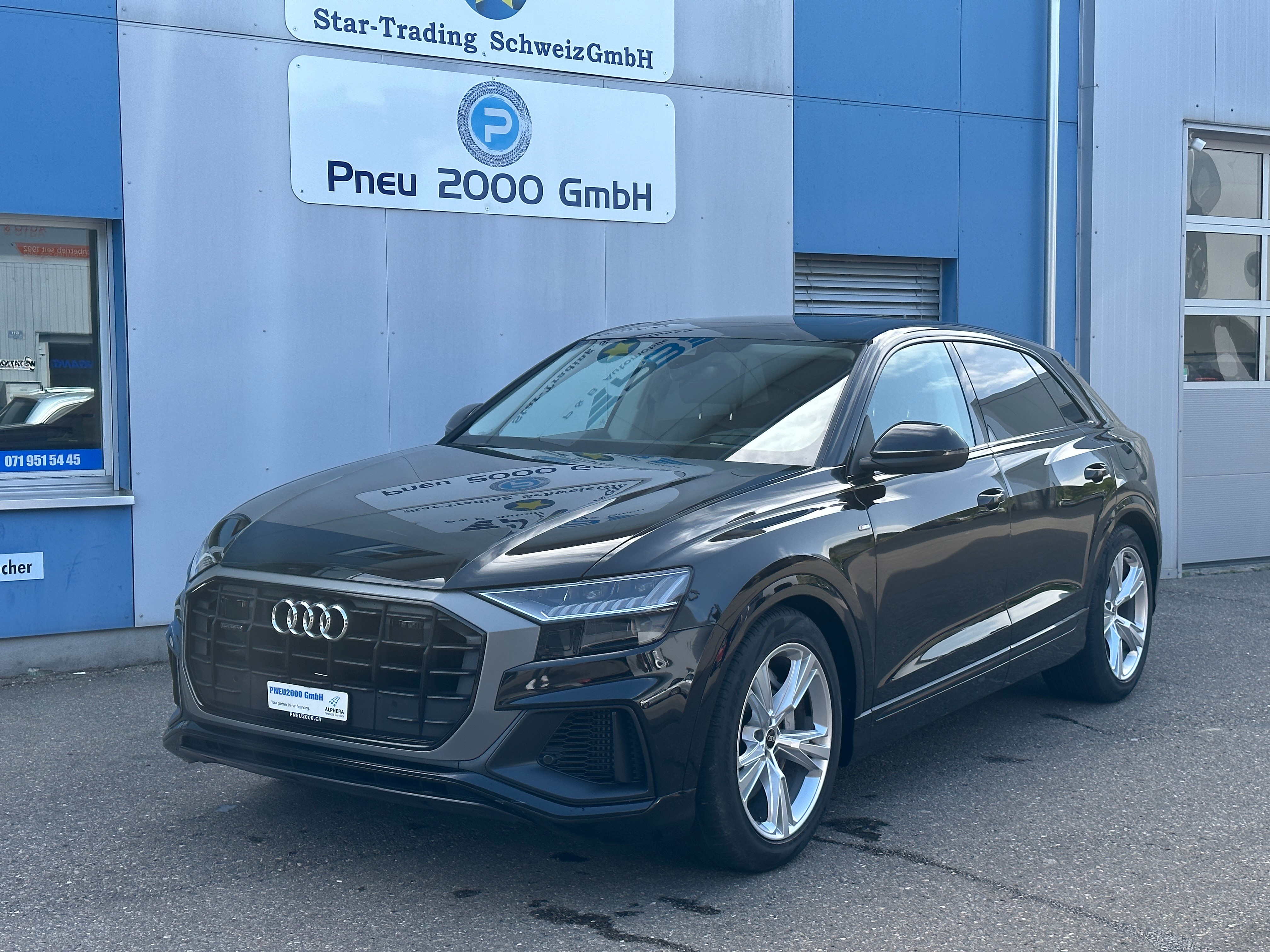 AUDI Q8 55 TFSI e quattro PHEV tiptronic