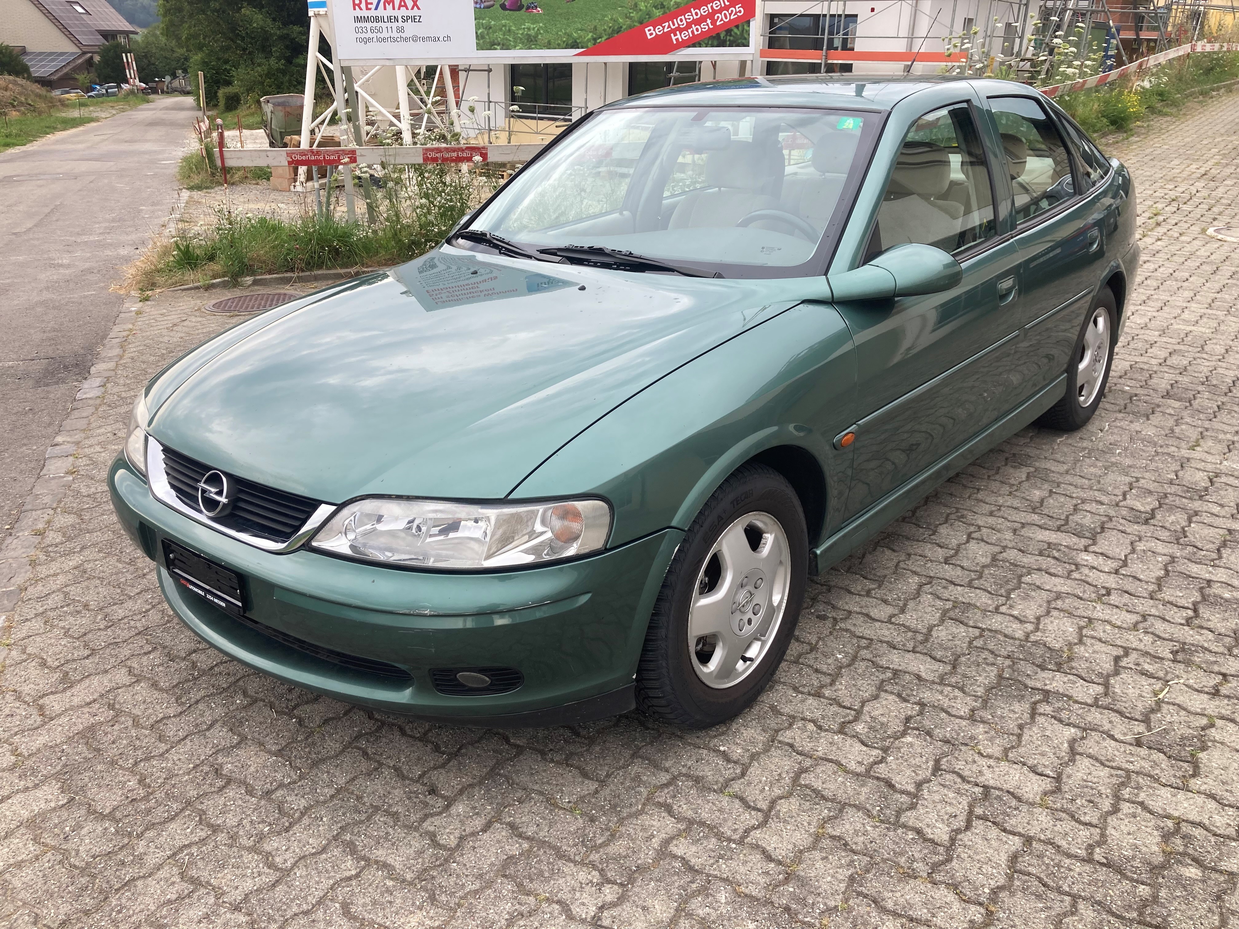 OPEL Vectra 2.0i 16V Elegance