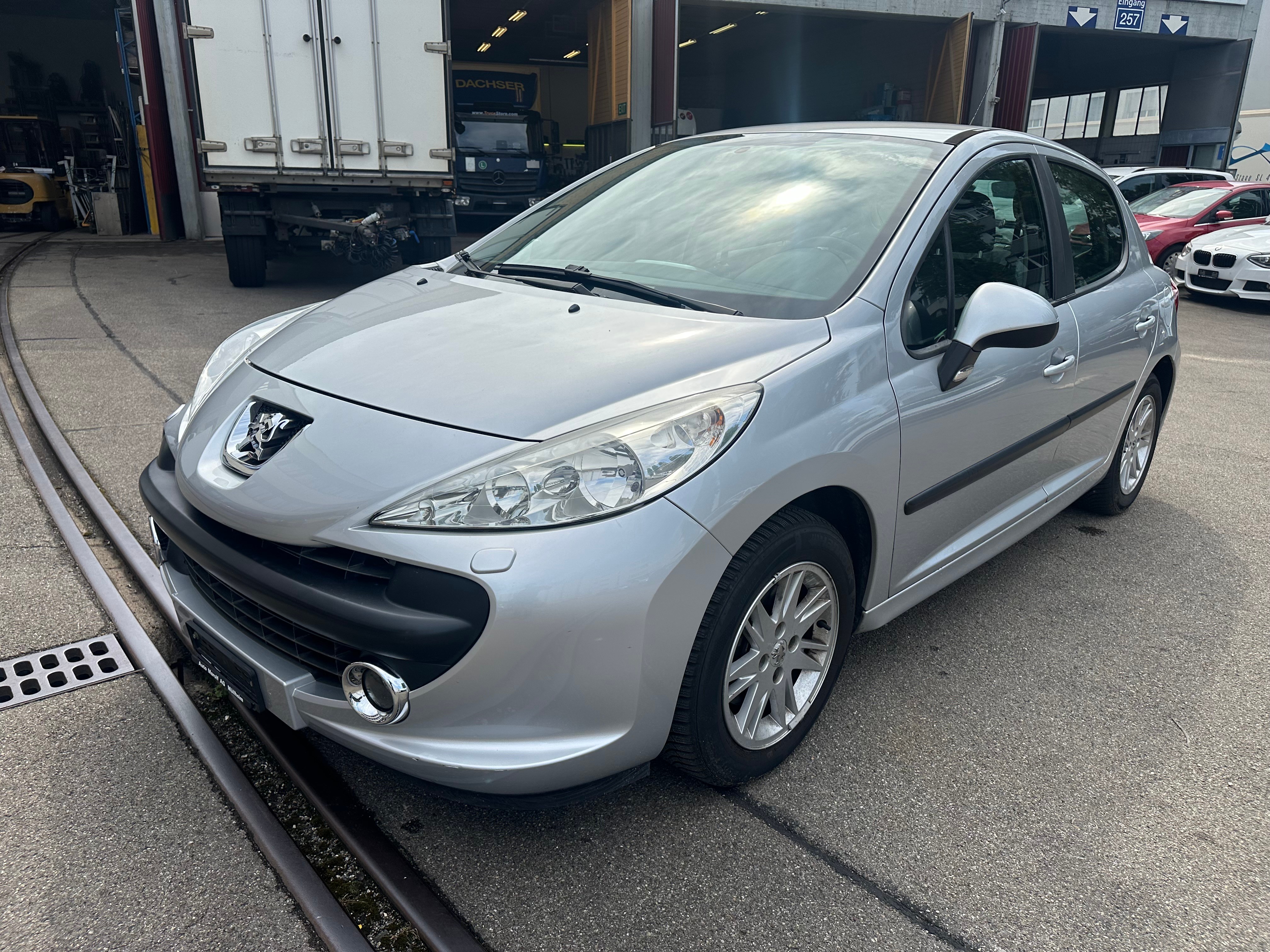 PEUGEOT 207 1.6 16V XS Premium Automatic