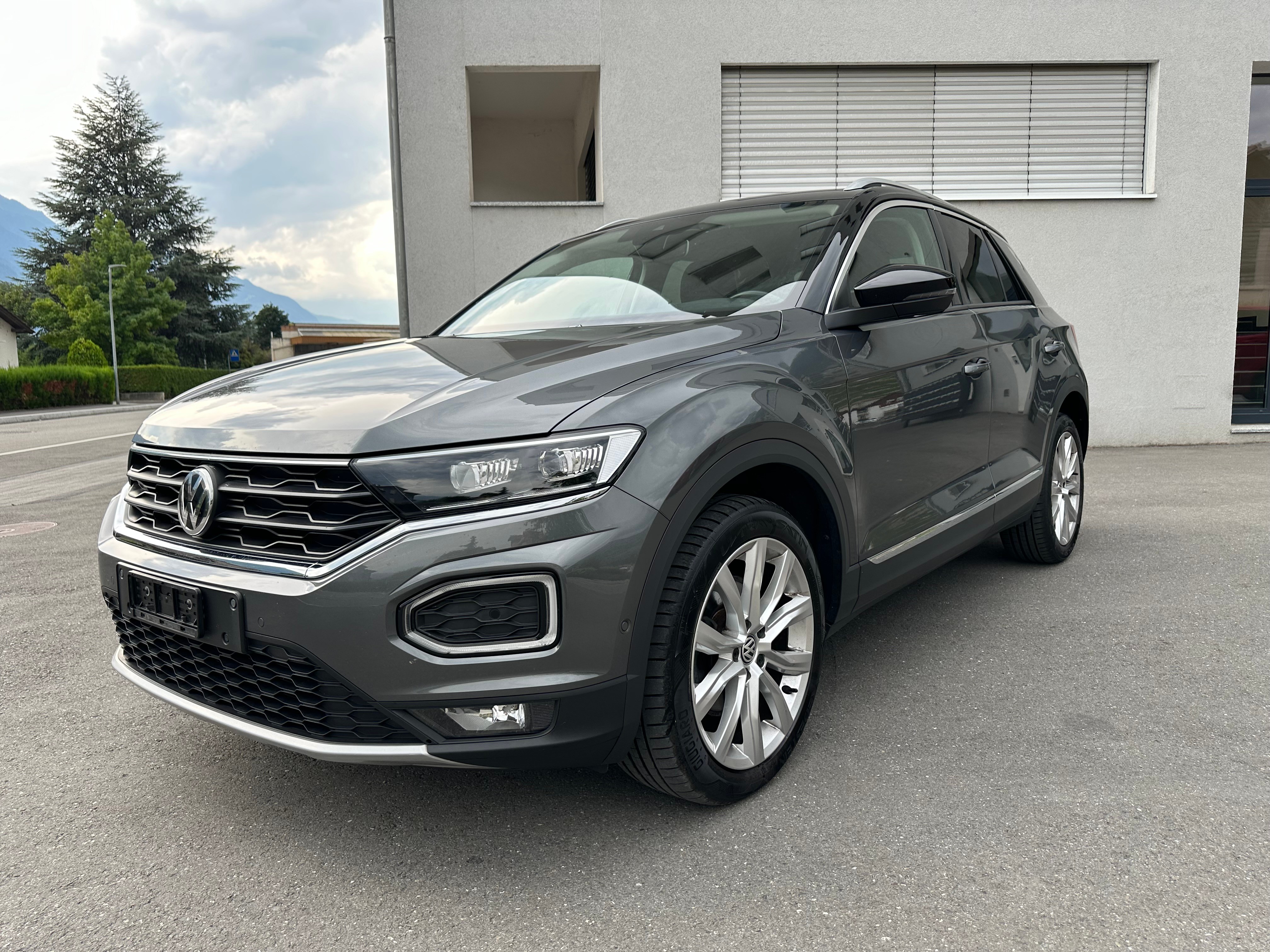 VW T-Roc 2.0 TSI Advance DSG 4Motion