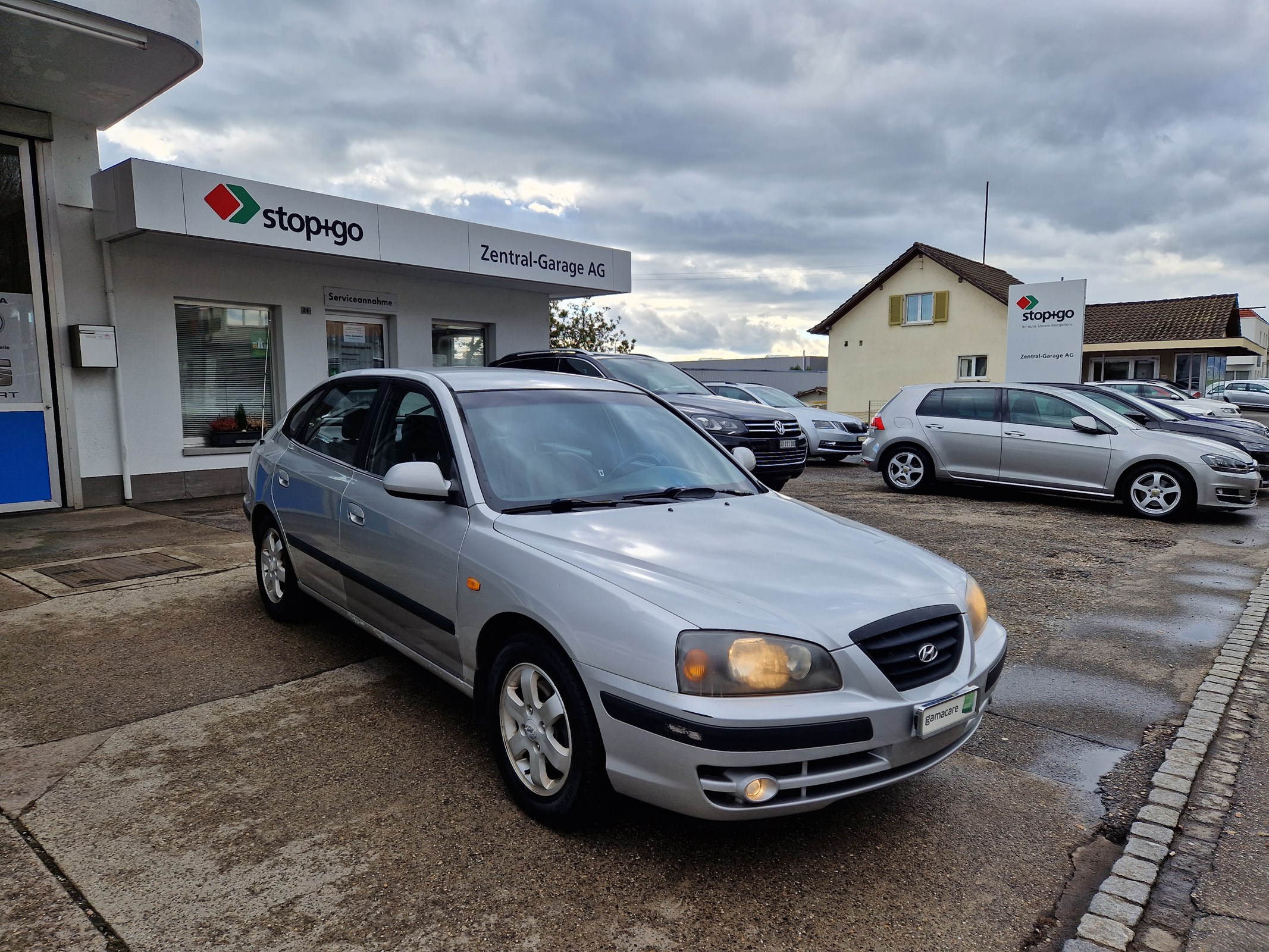 HYUNDAI Elantra 2.0 16V Swiss Edition