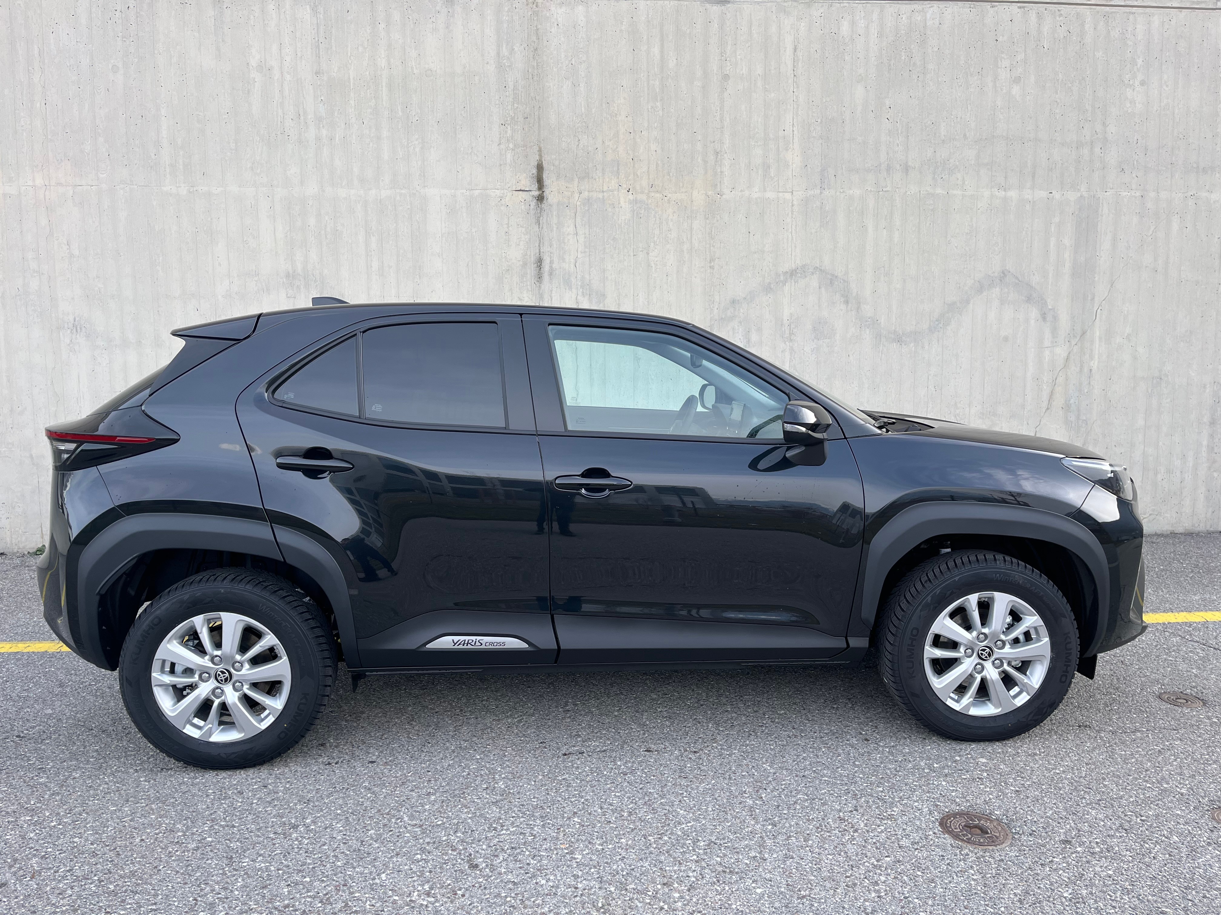 TOYOTA Yaris Cross 1.5 Comfort e-CVT AWDi