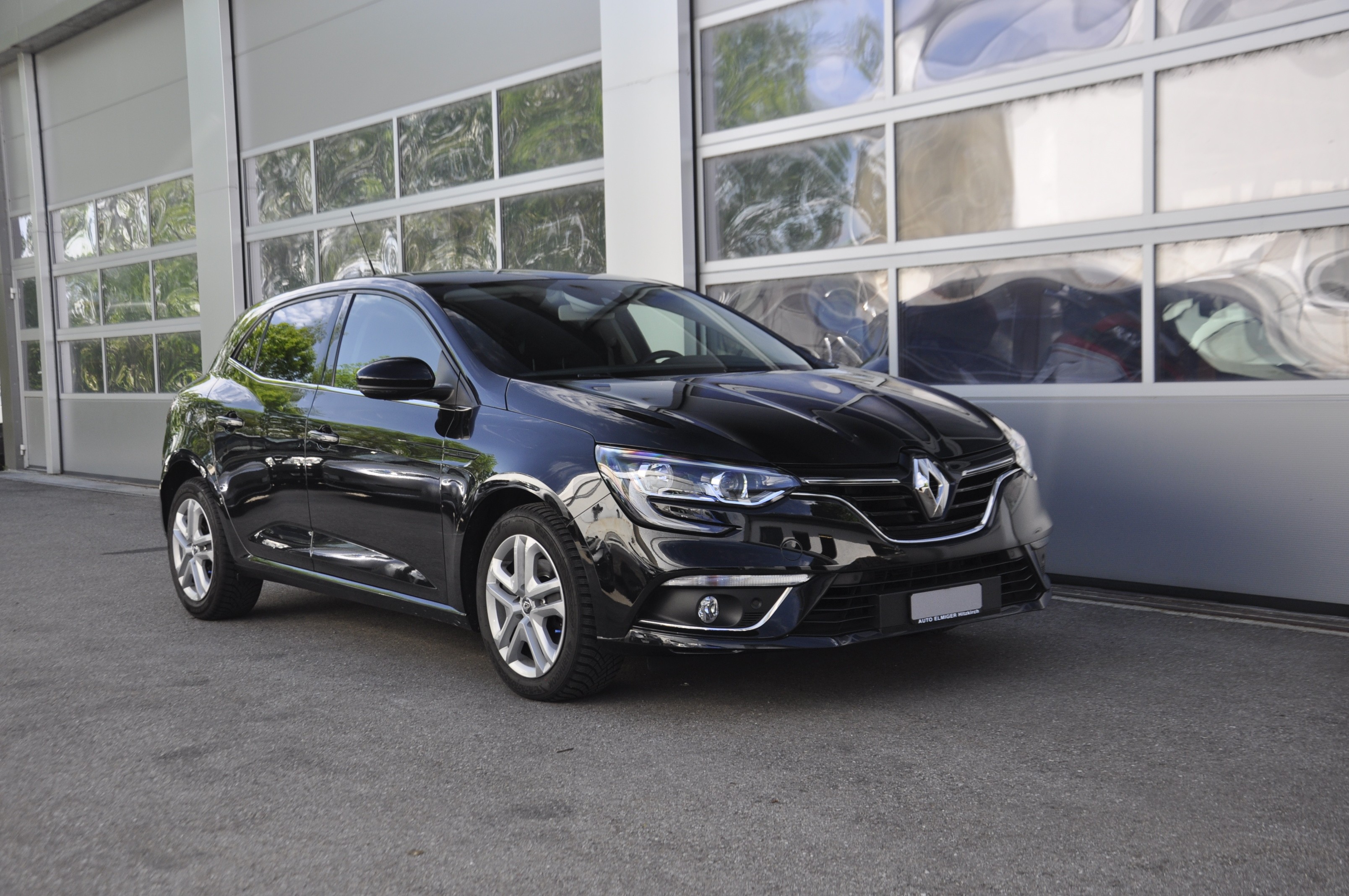 RENAULT Mégane 1.2 16V Turbo Zen EDC